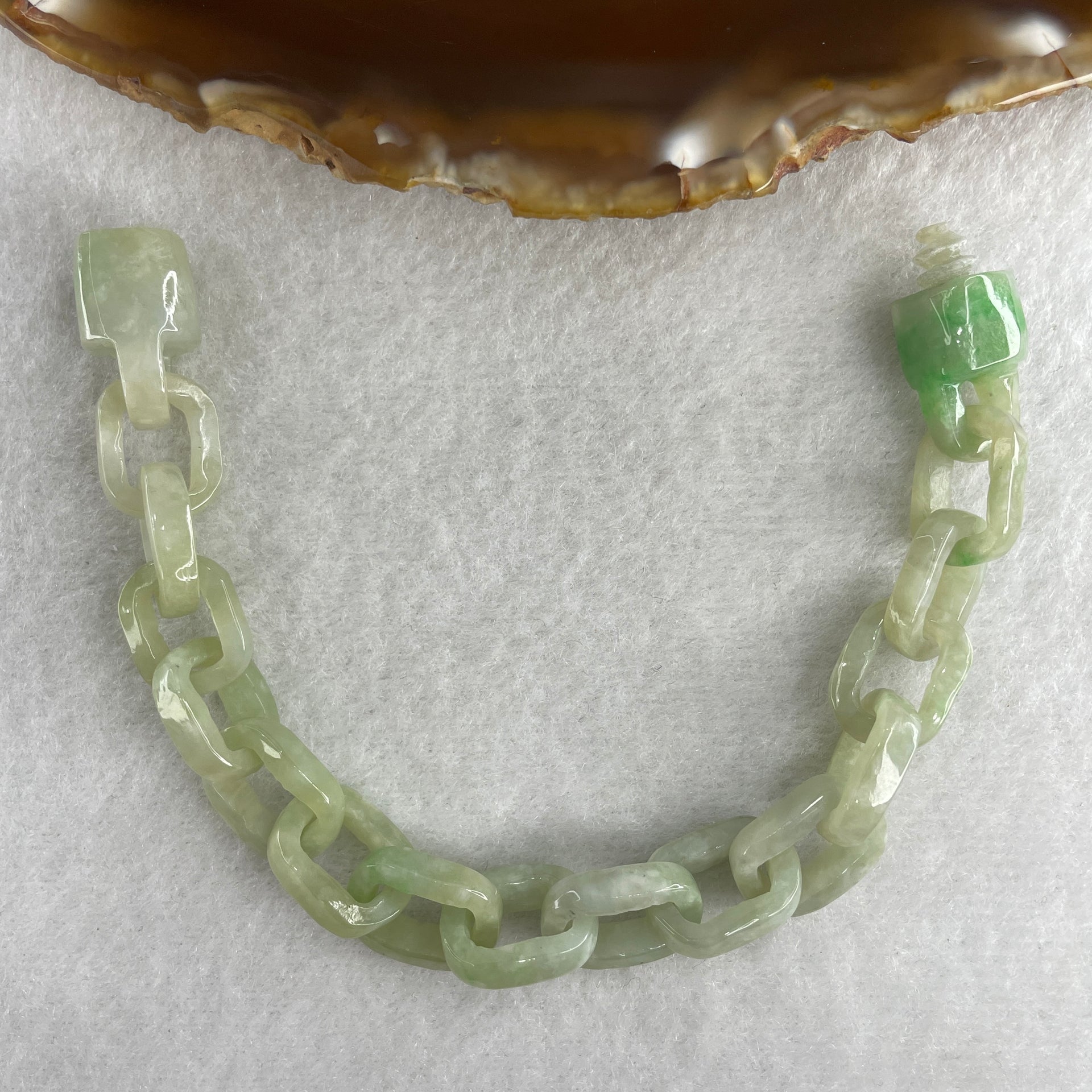 Natural Type A Green Jadeite Link Bracelet 18.54g 13cm 10.9mm 15 Pcs - Huangs Jadeite and Jewelry Pte Ltd