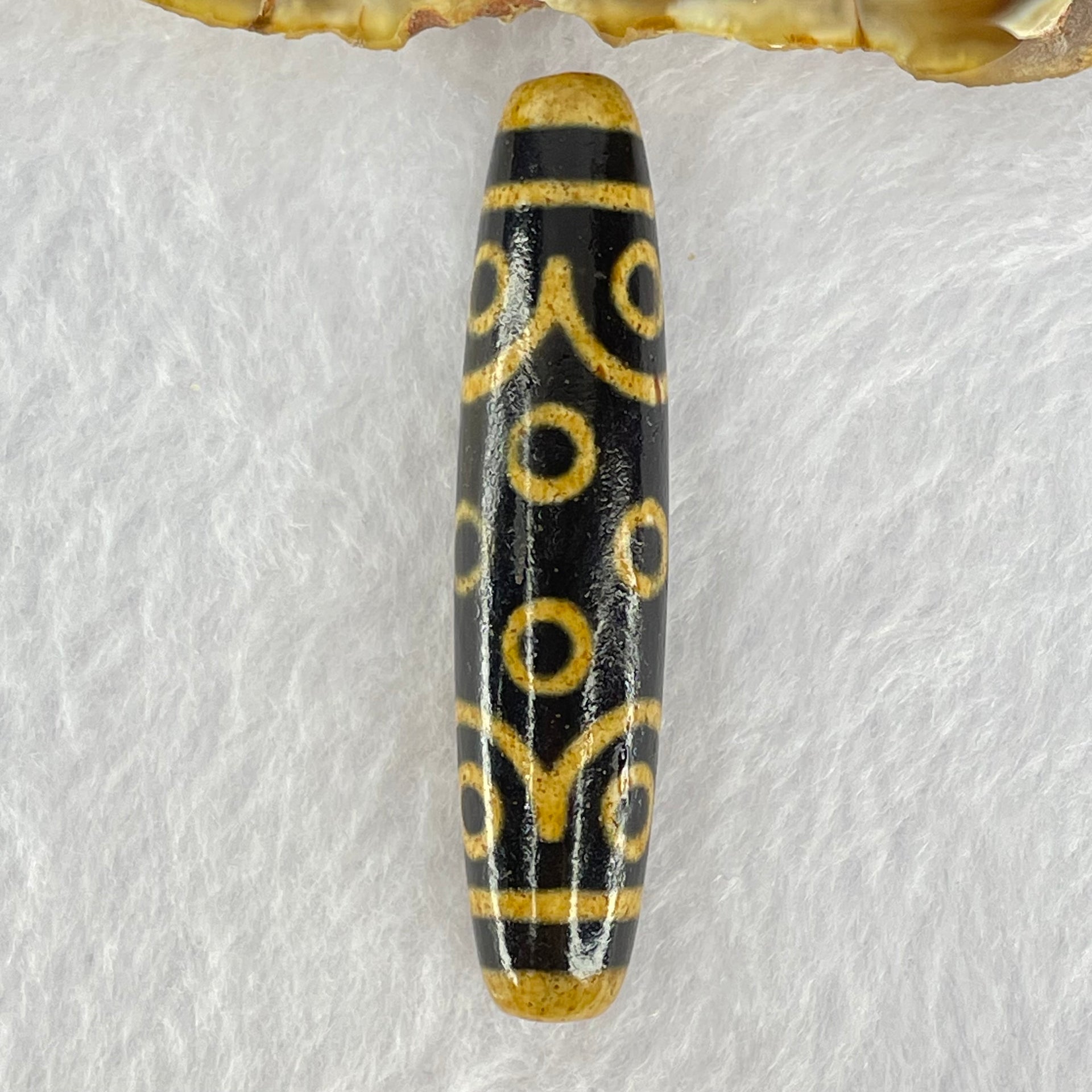 Natural Powerful Tibetan Old Oily Dark and Light Brown Agate 15 Eyes Dzi Bead Heavenly Master (Tian Zhu) 十五眼天诛 14.29g 58.3 by 13.2mm - Huangs Jadeite and Jewelry Pte Ltd