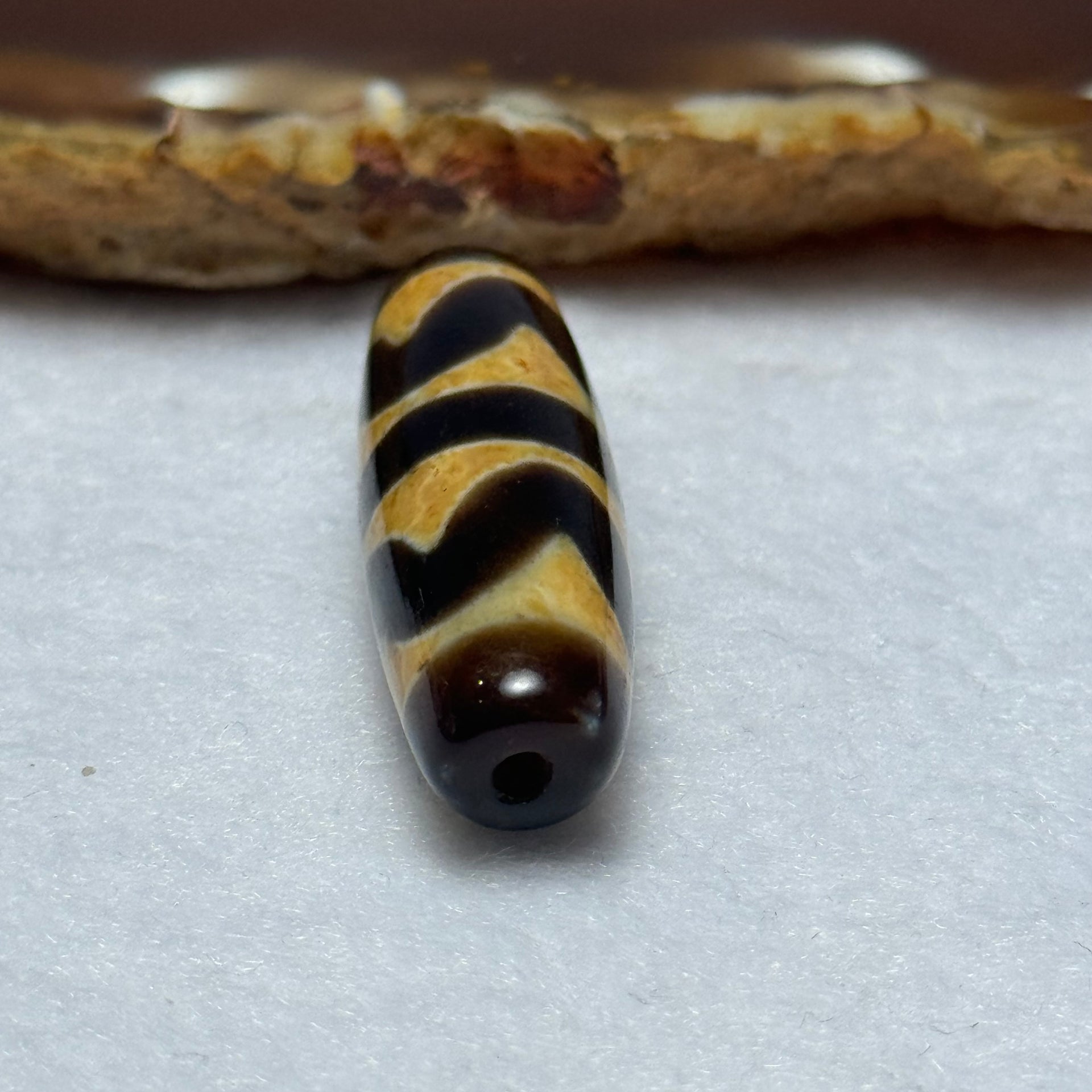 Natural Powerful Tibetan Old Oily Agate Double Tiger Tooth Daluo Dzi Bead Heavenly Master (Tian Zhu) 虎呀天诛 7.63g 37.6 by 11.5mm - Huangs Jadeite and Jewelry Pte Ltd