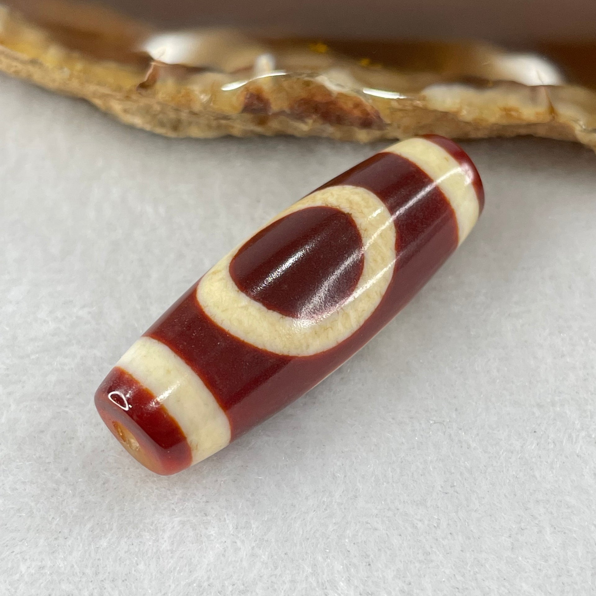 Natural Powerful Tibetan Old Oily Red White Agate One Eye Fire Sign Dzi Bead Heavenly Master (Tian Zhu) 一眼火天珠 9.94g 38.0 by 13.2mm - Huangs Jadeite and Jewelry Pte Ltd
