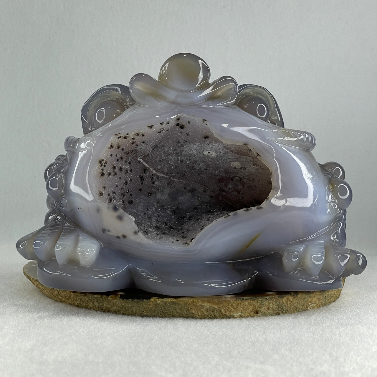 Natural Jelly Purpleish Wuji with White Agate with Crystal 3 Legged Toast Display 1,214.2g 155.0 by 90.0 by 100.0mm - Huangs Jadeite and Jewelry Pte Ltd