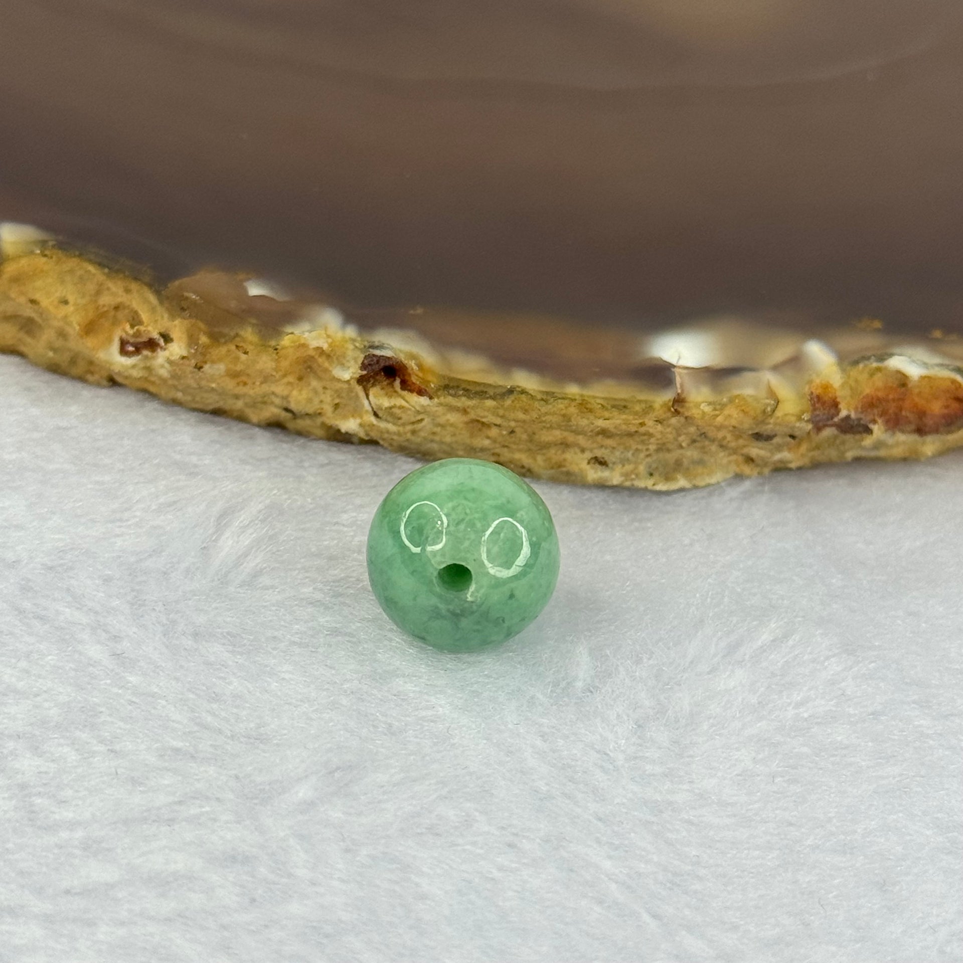 Type A Green Jadeite Bead for Bracelet/Necklace/Earrings/Ring 
2.58g 11.5mm - Huangs Jadeite and Jewelry Pte Ltd