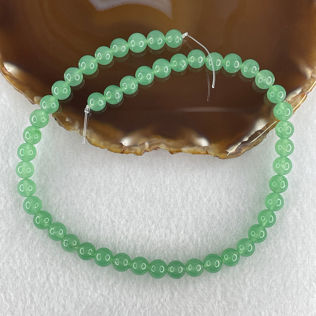 Good Grade 8.1mm Natural Green Aventurine Loose Beads Strand | Grade-A Fuchsite-Quartz Crystal Beads for Bespoke Bracelets & Necklaces (48 Beads | 37cm Strand | 32.30g)