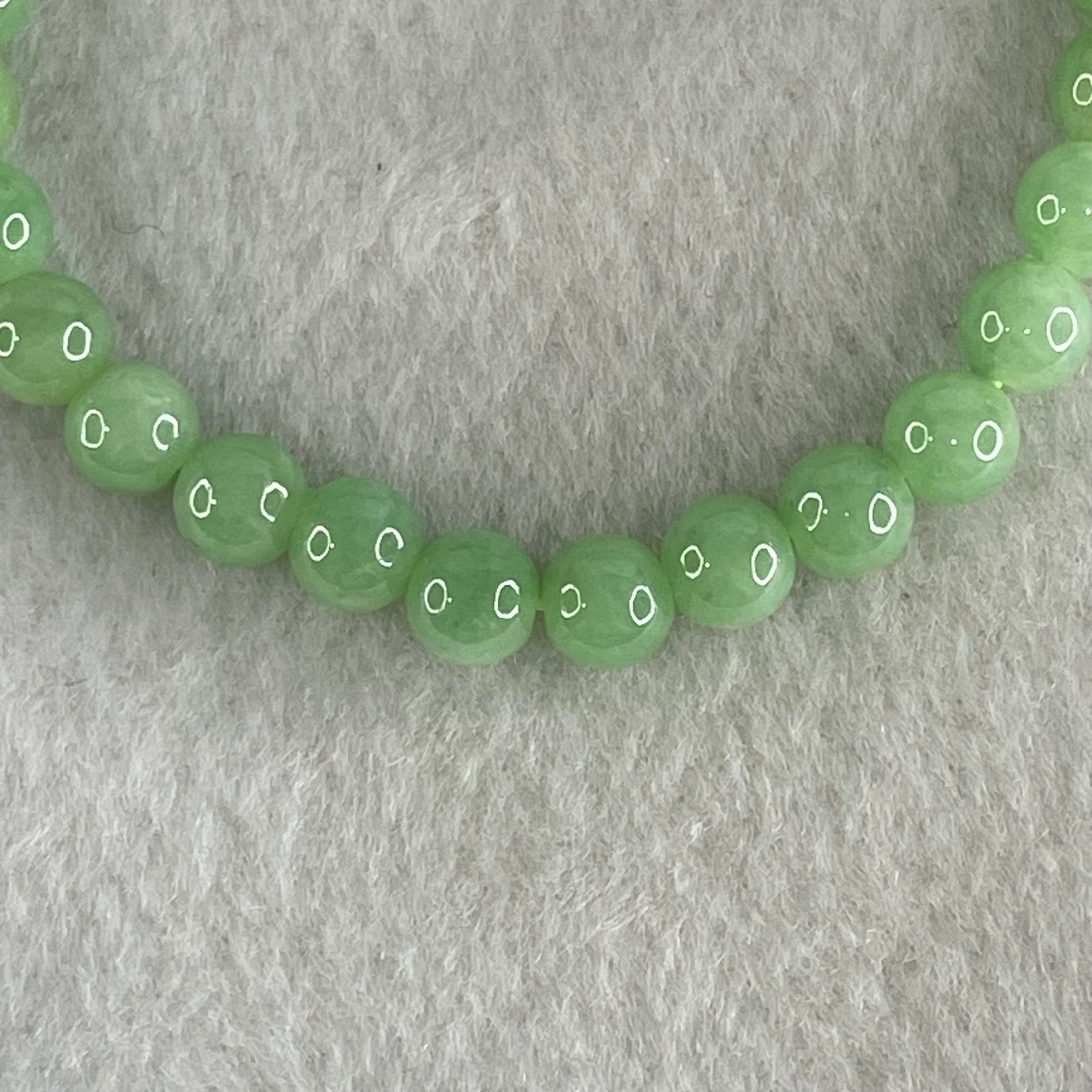 Type A Intense Bright Apple Green Jadeite Beads Bracelet 11.50g 15cm 6.1mm 30 Beads - Huangs Jadeite and Jewelry Pte Ltd