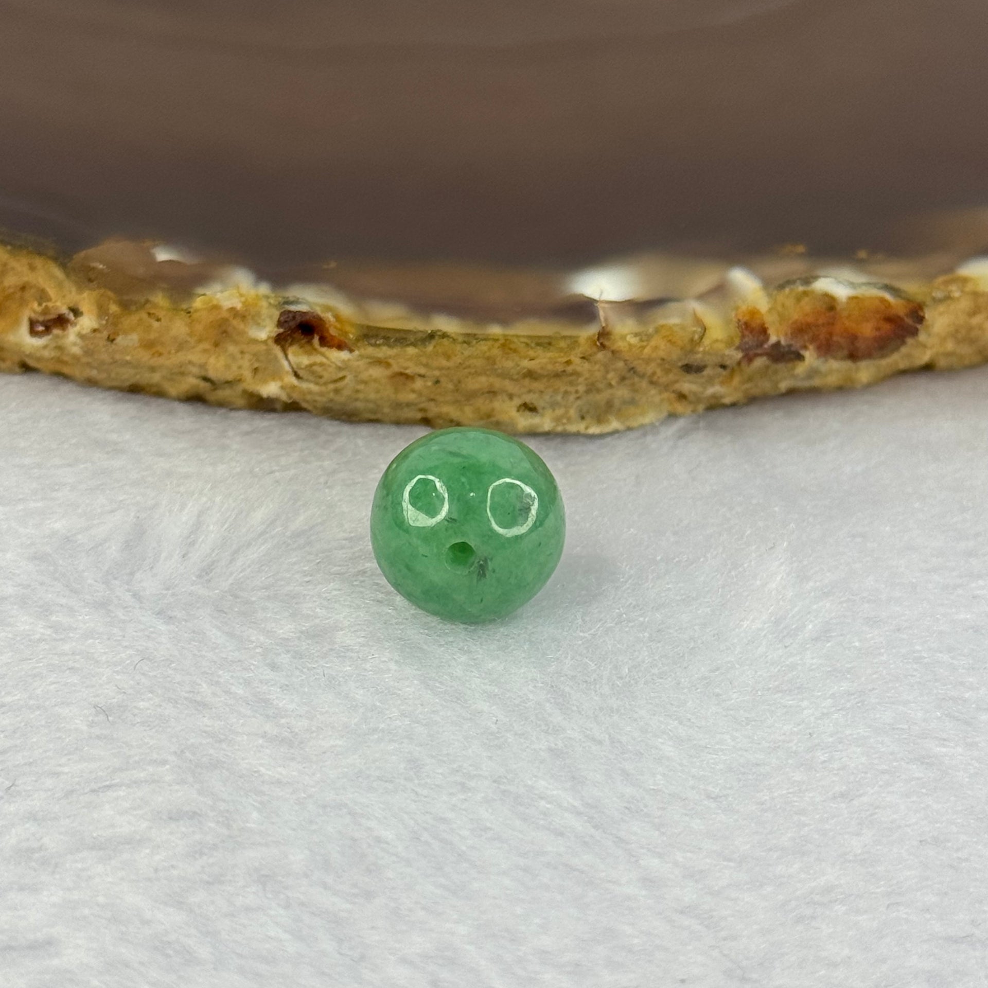 Type A Green Jadeite Bead for Bracelet/Necklace/Earrings/Ring  2.44g 11.3mm - Huangs Jadeite and Jewelry Pte Ltd