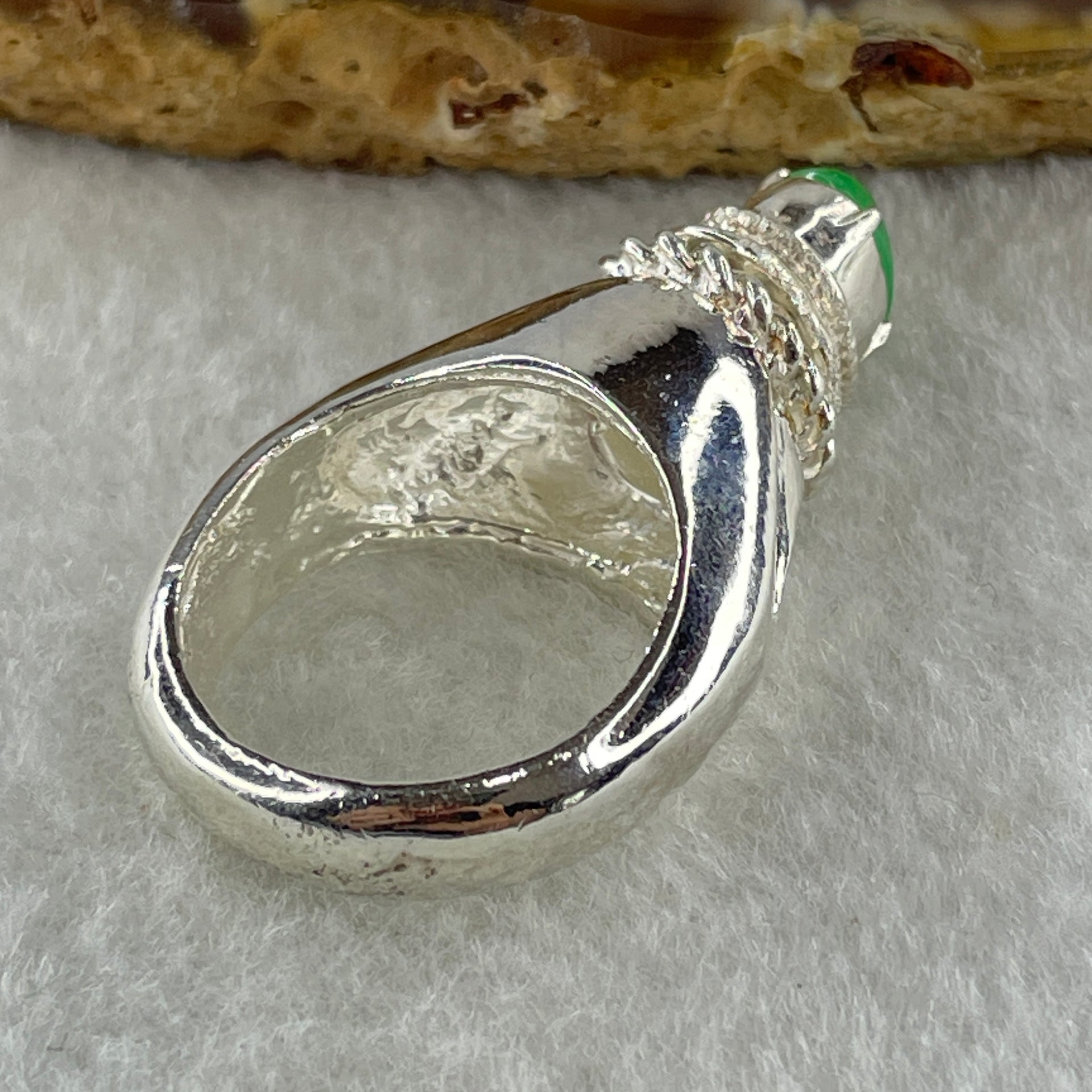 Type A Natural Apple Green Jadeite Cabochon 7.8 by 5.2 b y 3.0m Stone for Setting 11.17g (On Silver Ring Mold) US 6.5 HK 14.2 - Huangs Jadeite and Jewelry Pte Ltd