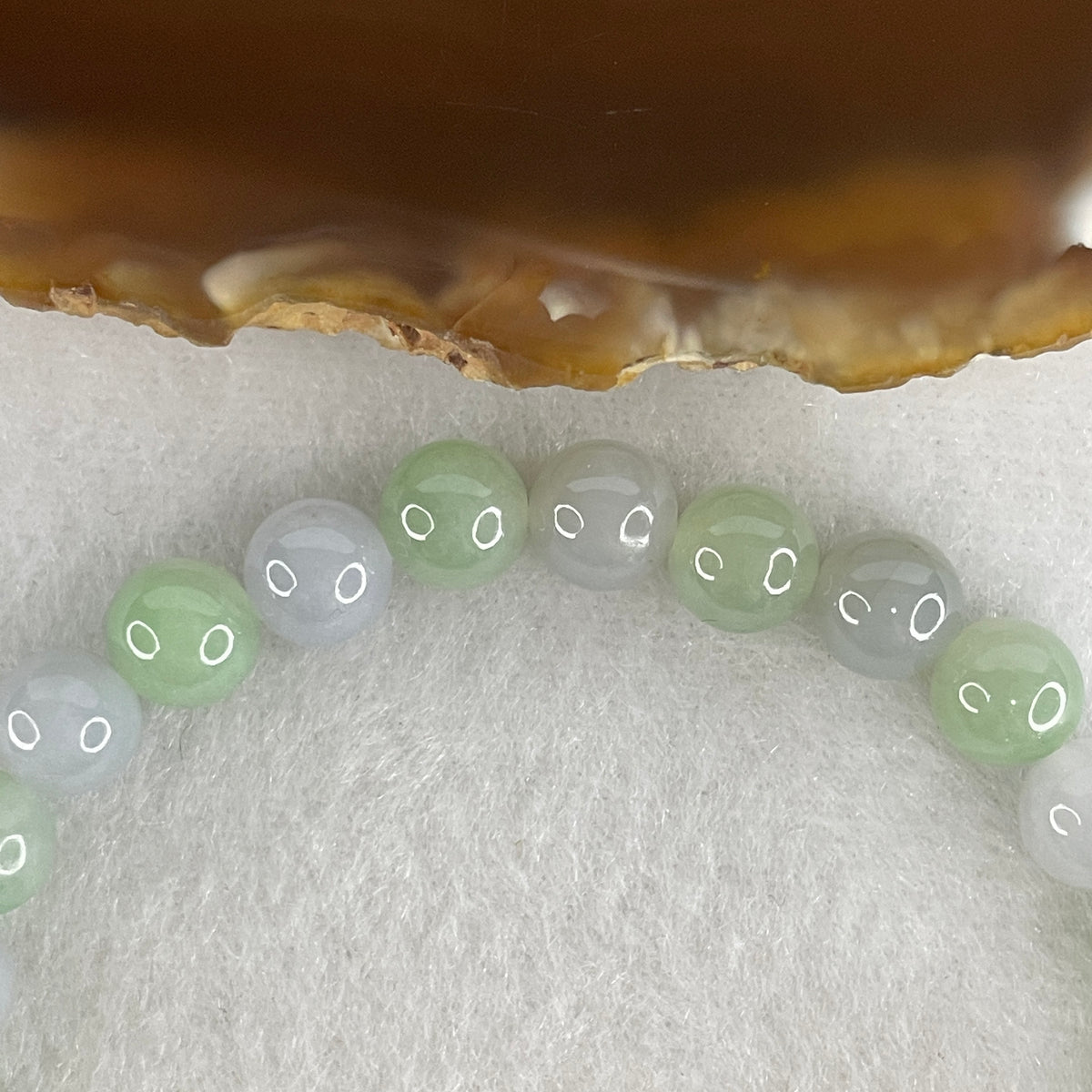 Natural Type A Light Green & Lavender Jadeite Beads Bracelet | (21.92g | 18.5cm | 7.6mm | 26 Beads | Heart, Crown & Third Eye Chakra Harmony, Noble Benefactor Magnet & Feng Shui Prosperity Talisman)