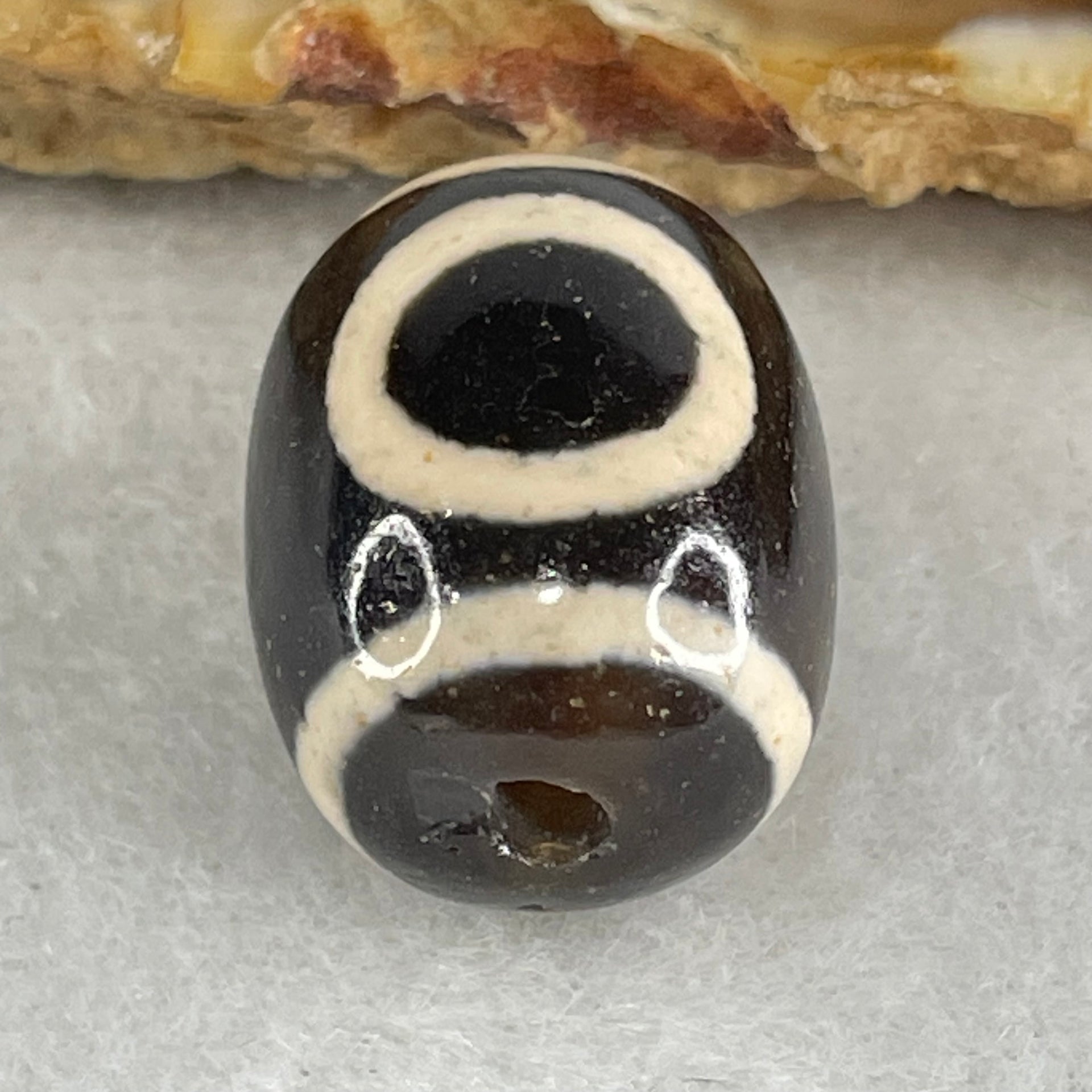 Natural Powerful Tibetan Old Oily Agate 1 Eye With Swastika Dzi Bead (Hotu Dzi) 5.13g 17.8 by 13.5mm - Huangs Jadeite and Jewelry Pte Ltd