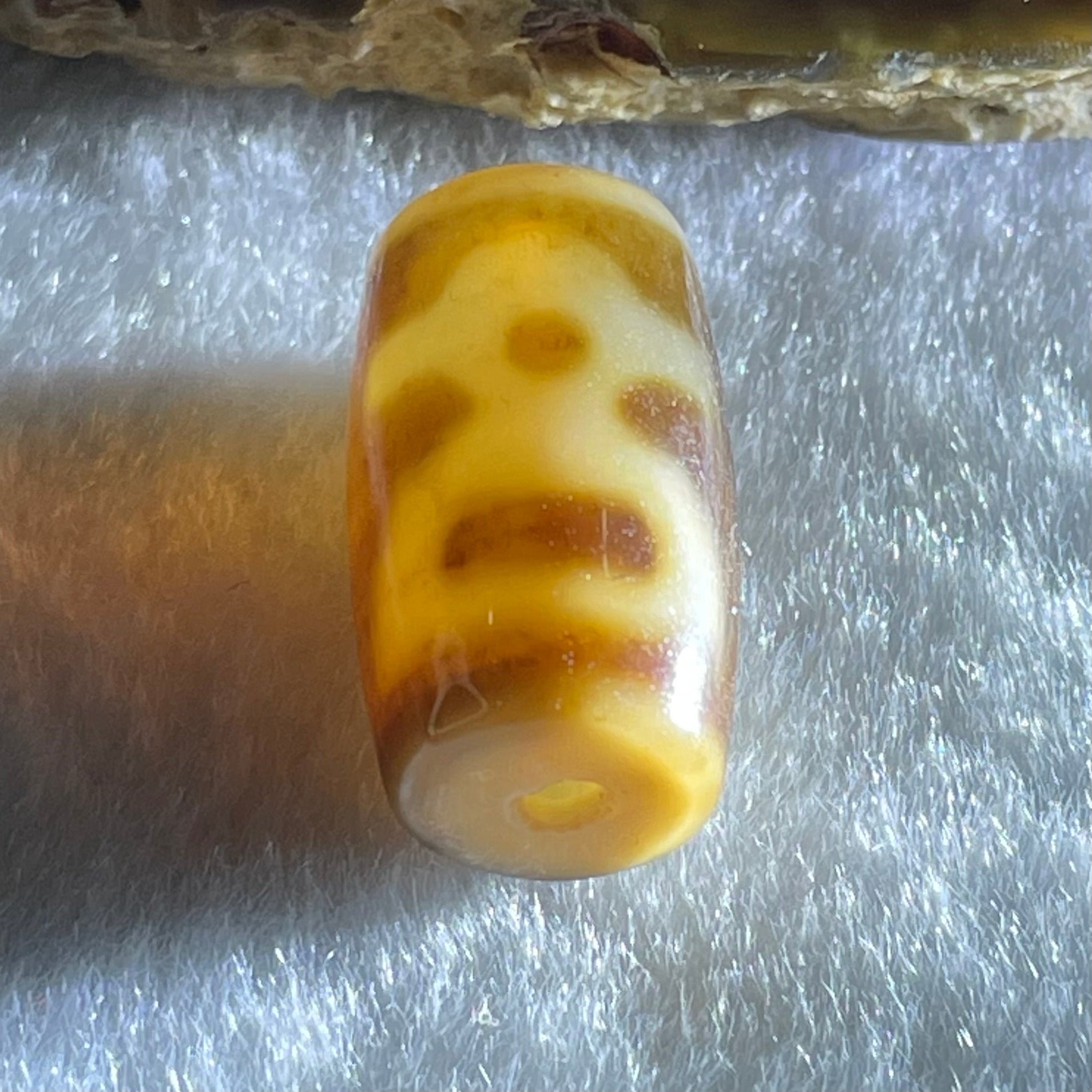 Natural Powerful Tibetan Old Oily Agate Double Cai Shen Dzi Bead Heavenly Master (Tian Zhu) 双财神长天珠 4.84g 20.4 by 11.6mm - Huangs Jadeite and Jewelry Pte Ltd