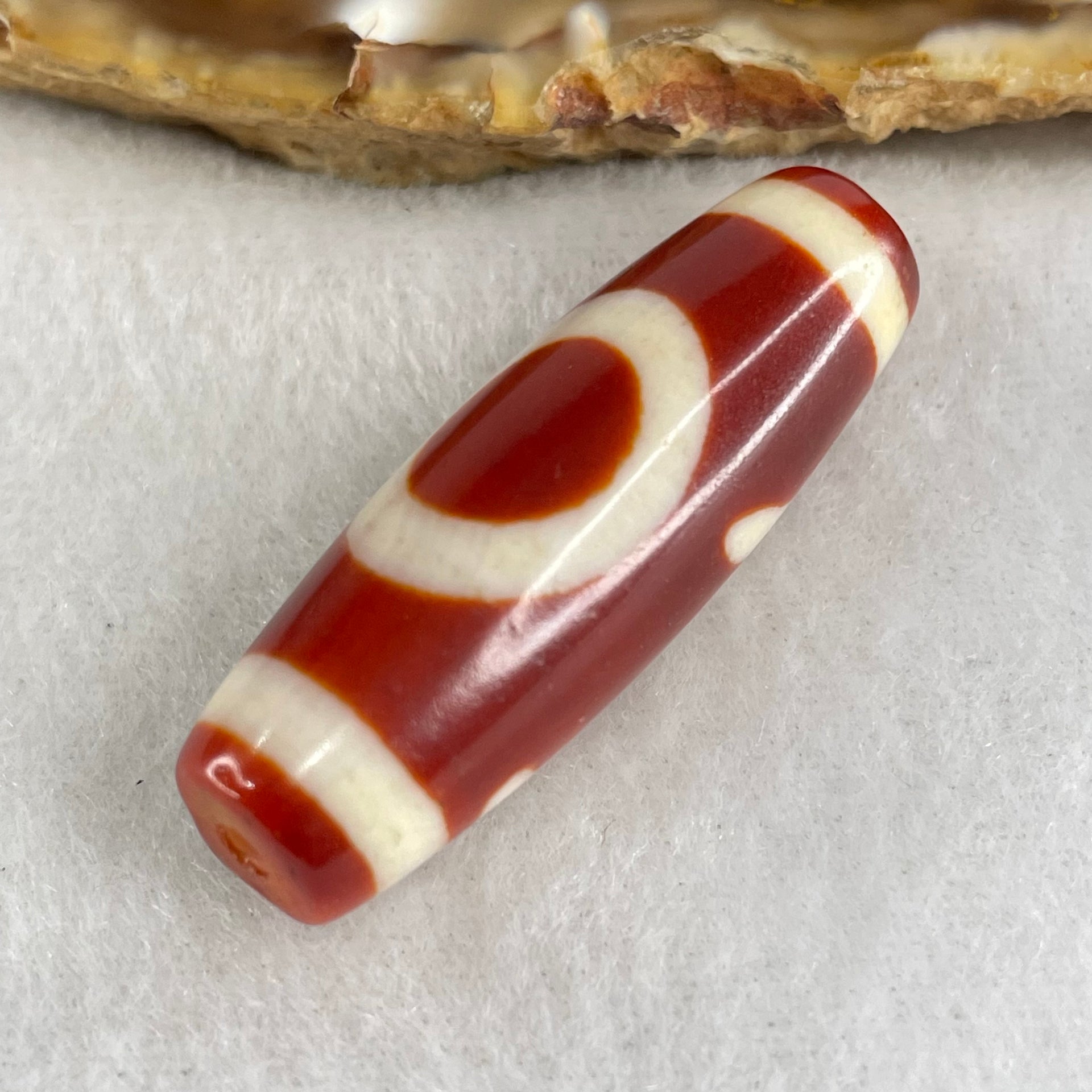 Natural Powerful Tibetan Old Oily Red White Agate One Eye Gold Metal Element Dzi Bead Heavenly Master (Tian Zhu) 一眼金天珠 9.50g 38.2 by 12.8mm - Huangs Jadeite and Jewelry Pte Ltd