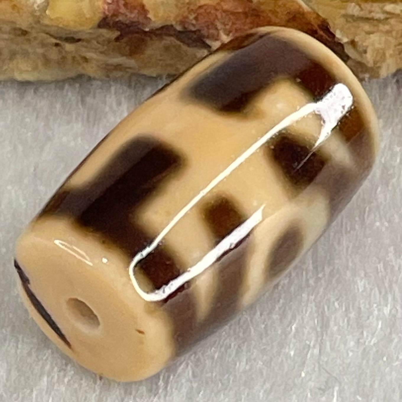 Natural Powerful Tibetan Old Oily Agate Patina Guiren Tairen Human Dzi Bead Totem Amulet Heavenly Master (Tian Zhu) 贵人天诛 4.62g 19.8 by 11.6mm - Huangs Jadeite and Jewelry Pte Ltd