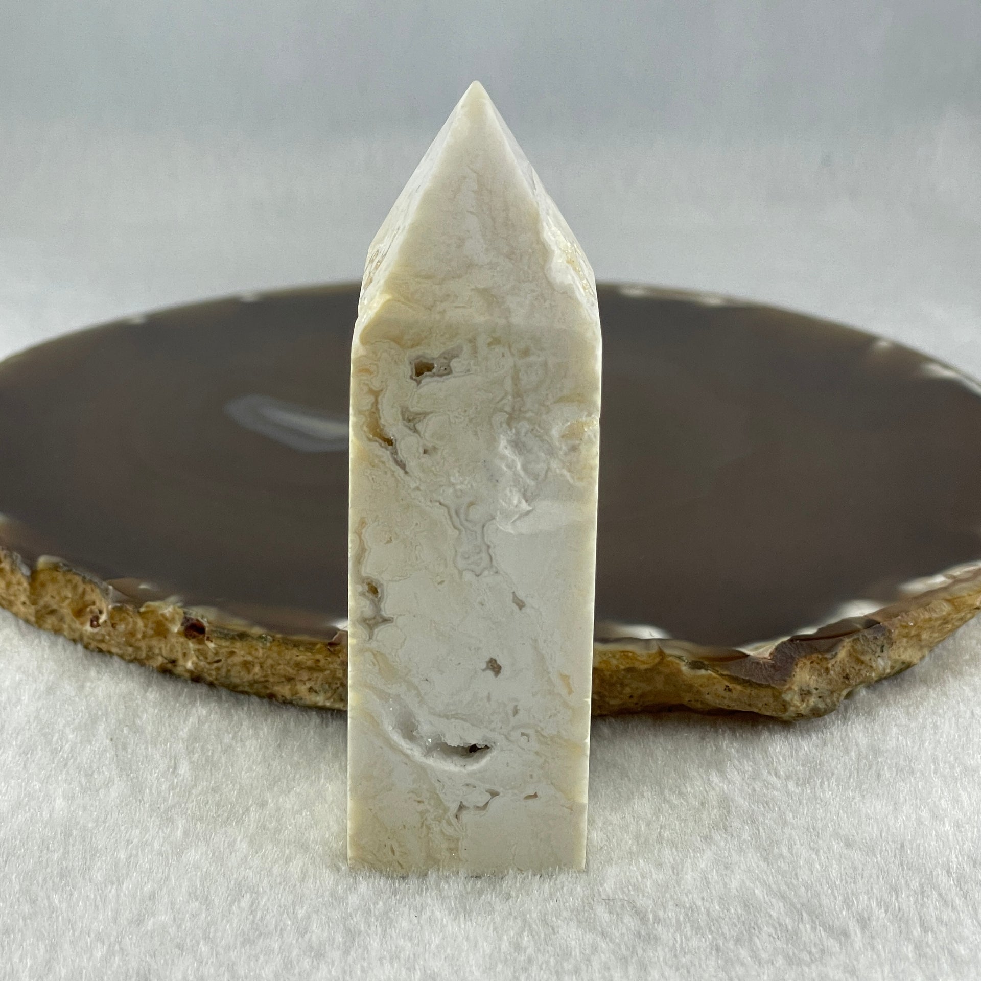 Natural White Agate Crystal Tower Display 88.20g 25.2 by 24.1 by 78.6mm - Huangs Jadeite and Jewelry Pte Ltd