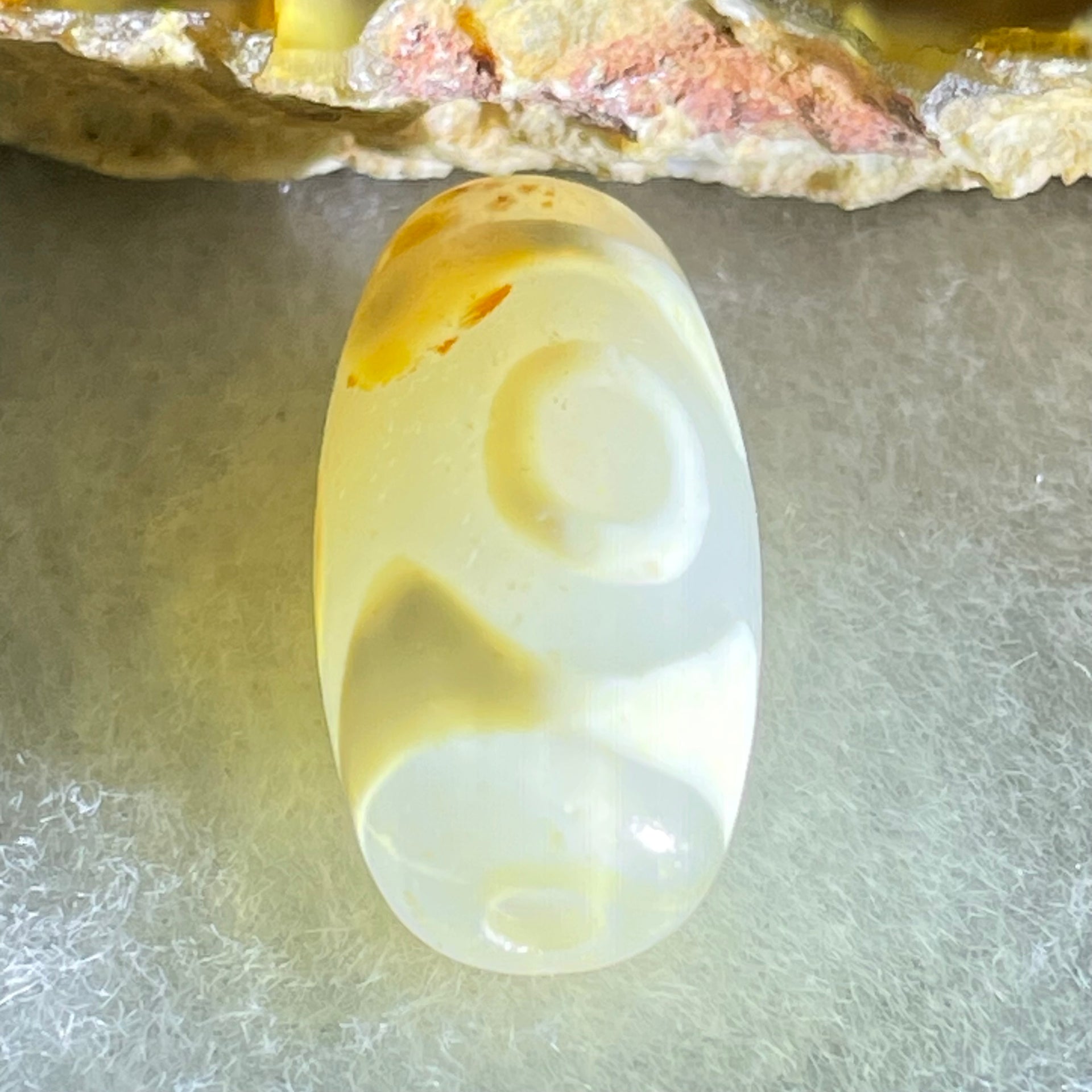 Natural Powerful Tibetan Old Oily Agate 3 Eyes Dzi Bead Heavenly Master (Tian Zhu) 三眼天诛 2.98g 20.1 by 10.2mm - Huangs Jadeite and Jewelry Pte Ltd