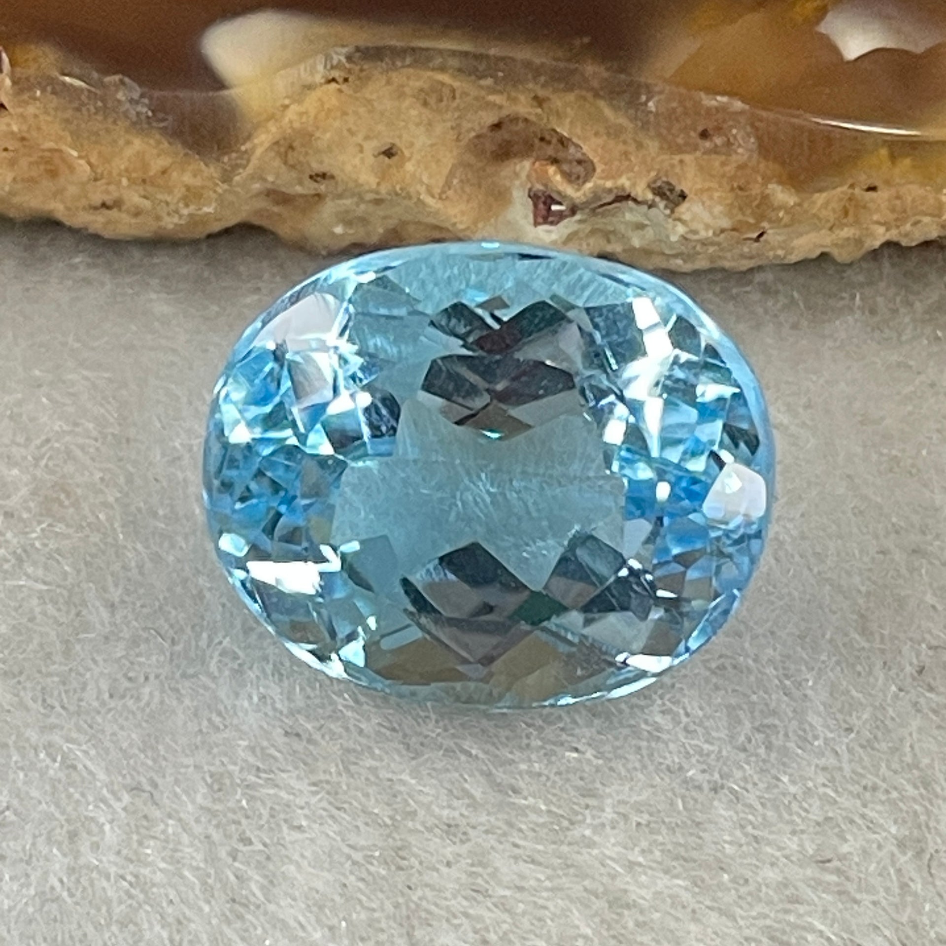 Natural Sky Blue Topaz Oval Shape 13.46ct 14.9 by 12.2 by 8.7mm - Huangs Jadeite and Jewelry Pte Ltd