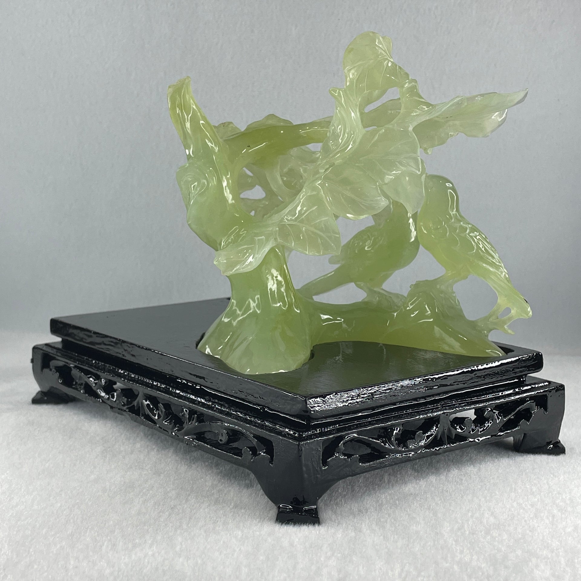 Natural Green Serpentine Twin Magpie Birds on Tree with Wooden Stand Display 792.2g L203.0 by B146.0 by H170.0 mm - Huangs Jadeite and Jewelry Pte Ltd