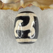 Natural Powerful Tibetan Old Oily Black White Agate Green Tara Dzi Bead Heavenly Master (Tian Zhu) 绿度母天珠 4.82g 17.5 by 13.2mm - Huangs Jadeite and Jewelry Pte Ltd