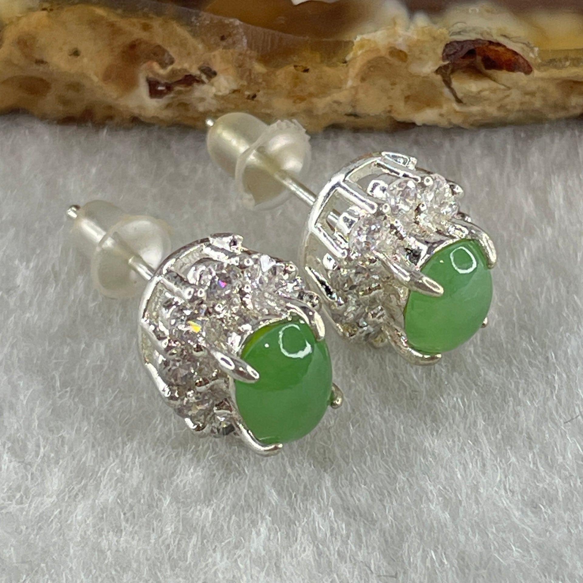 Type A Natural Green Jadeite Cabochon 6.7 by 5.2 by 2.5m Stone for Setting 4.46g (On Silver Earrings Mold) - Huangs Jadeite and Jewelry Pte Ltd