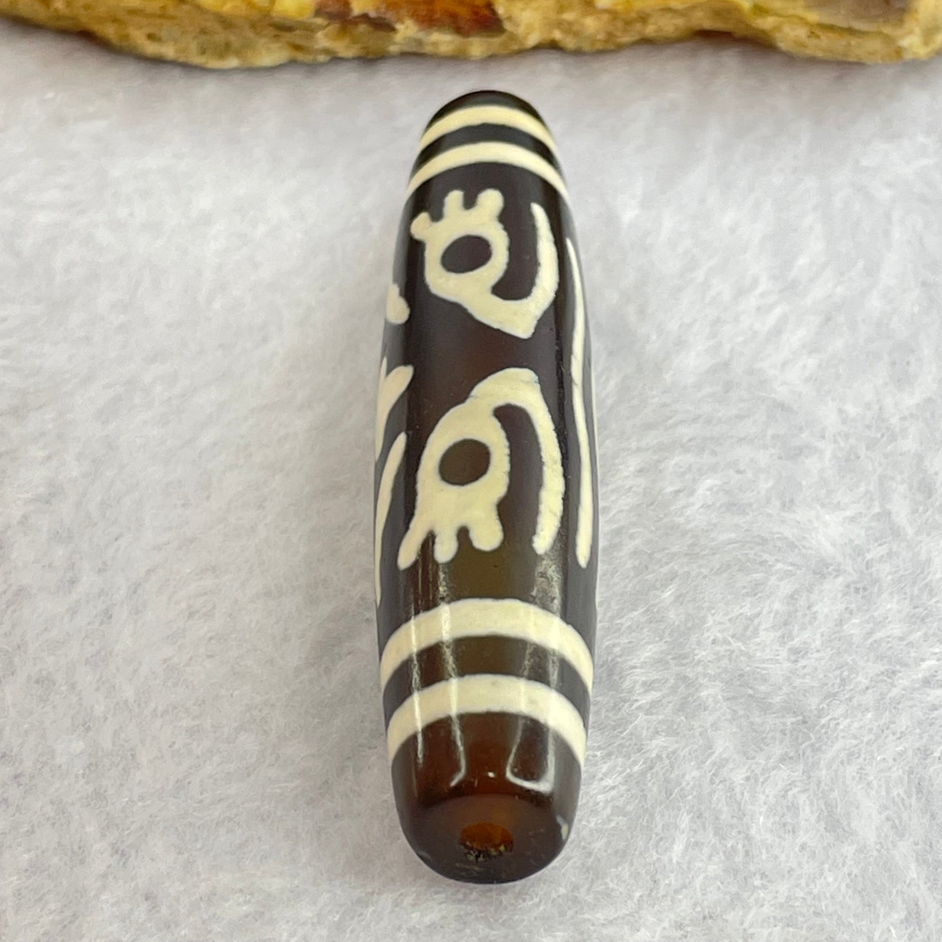 Natural Powerful Tibetan Old Oily Agate Zha Ji La Mu Female Cai Shen Bead Heavenly Master (Tian Zhu) 扎吉拉木女财神天珠 15.42g 58.5 by 13.3mm - Huangs Jadeite and Jewelry Pte Ltd