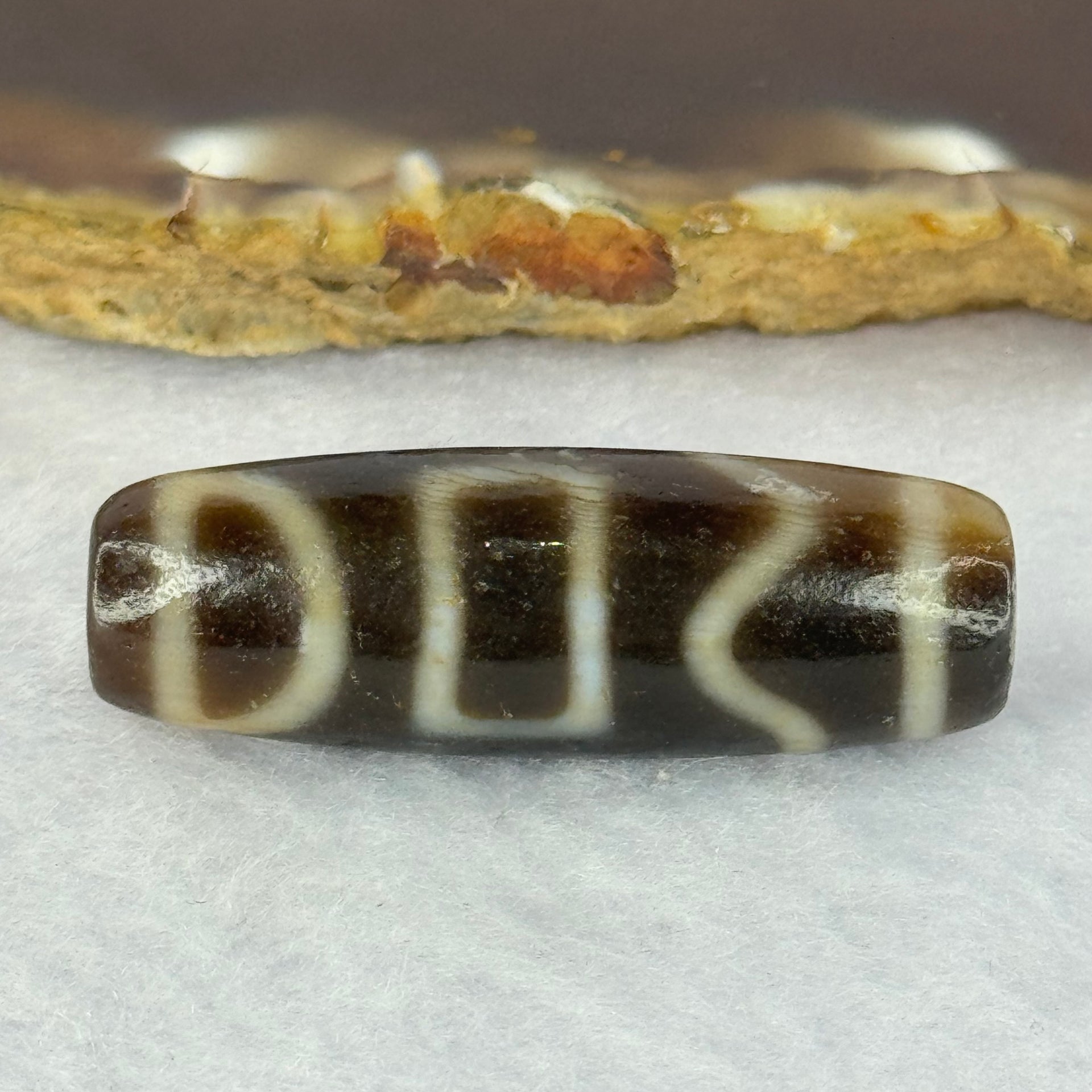 Natural Powerful Tibetan Old Oily Agate Sky Door Serenity 1 Eye Dzi Bead Heavenly Master (Tian Zhu) 一眼天诛 10.00g 37.9 by 17.8mm - Huangs Jadeite and Jewelry Pte Ltd