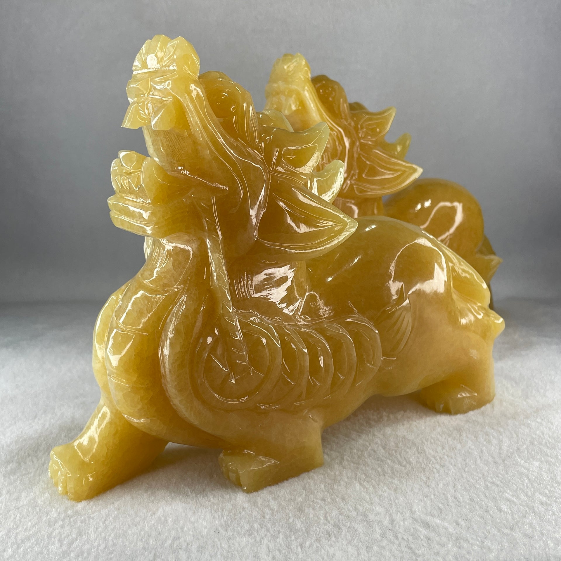 Natural Yellow Calcite Pixiu Display Pair 4085.7g 205.0 by 59.3 by 165.0mm - Huangs Jadeite and Jewelry Pte Ltd
