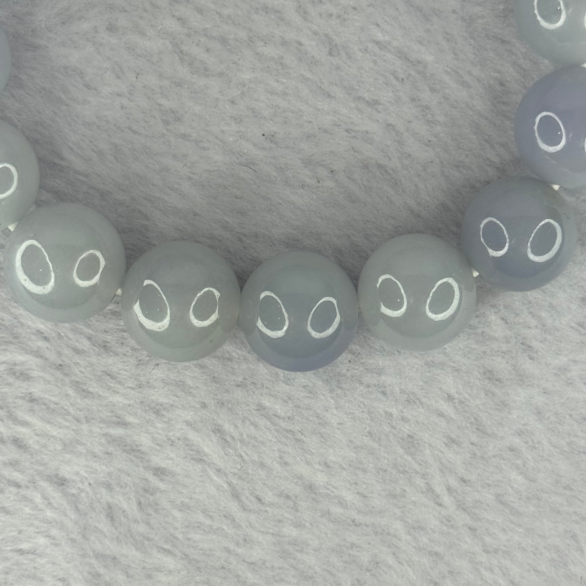 Good Grade Type A Jelly Lavender Jadeite Beads Bracelet 58.50g 16.5cm Diameter 13.4mm 15 Beads - Huangs Jadeite and Jewelry Pte Ltd