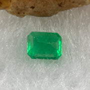 Natural Colombia Vivid Green Emerald (Beryl) Cut-Cornered Rectangular  Step cut 0.48ct 5.2 by 4.3 by 2.9mm - Huangs Jadeite and Jewelry Pte Ltd