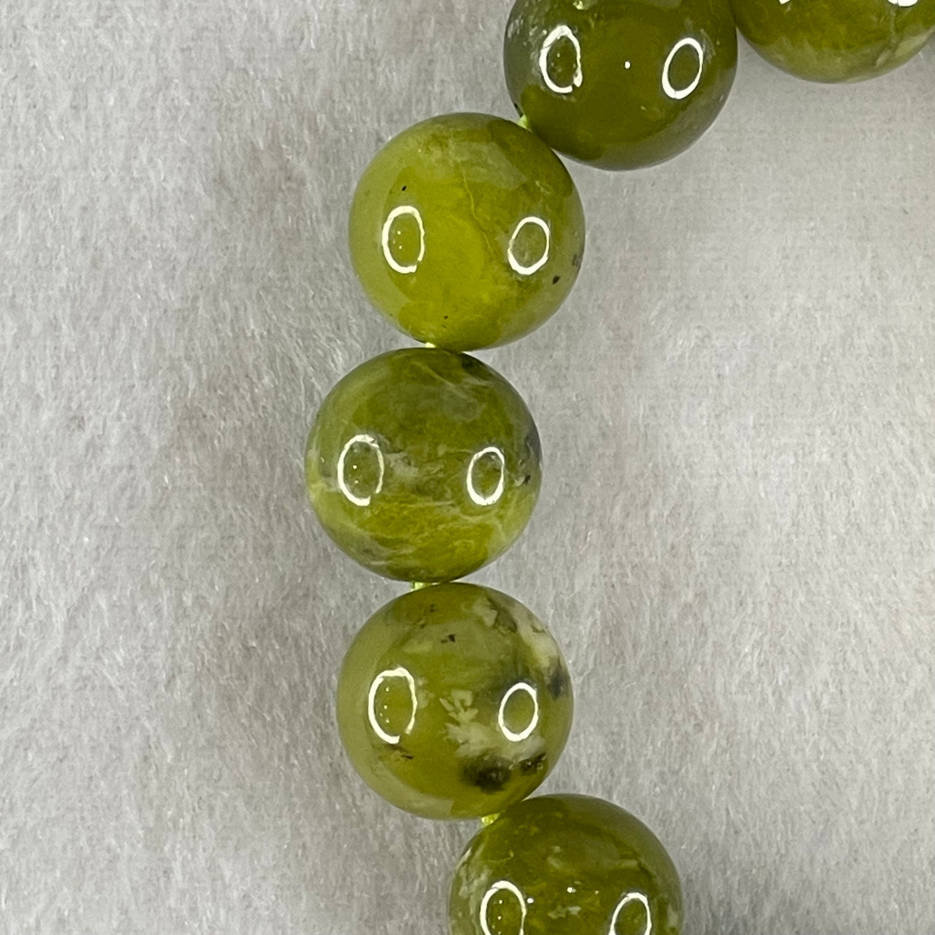 Natural Green Serpentine Jade Beads Bracelet 天然山由玉手链 56.19g 16.5cm 14.2mm 15 Beads - Huangs Jadeite and Jewelry Pte Ltd