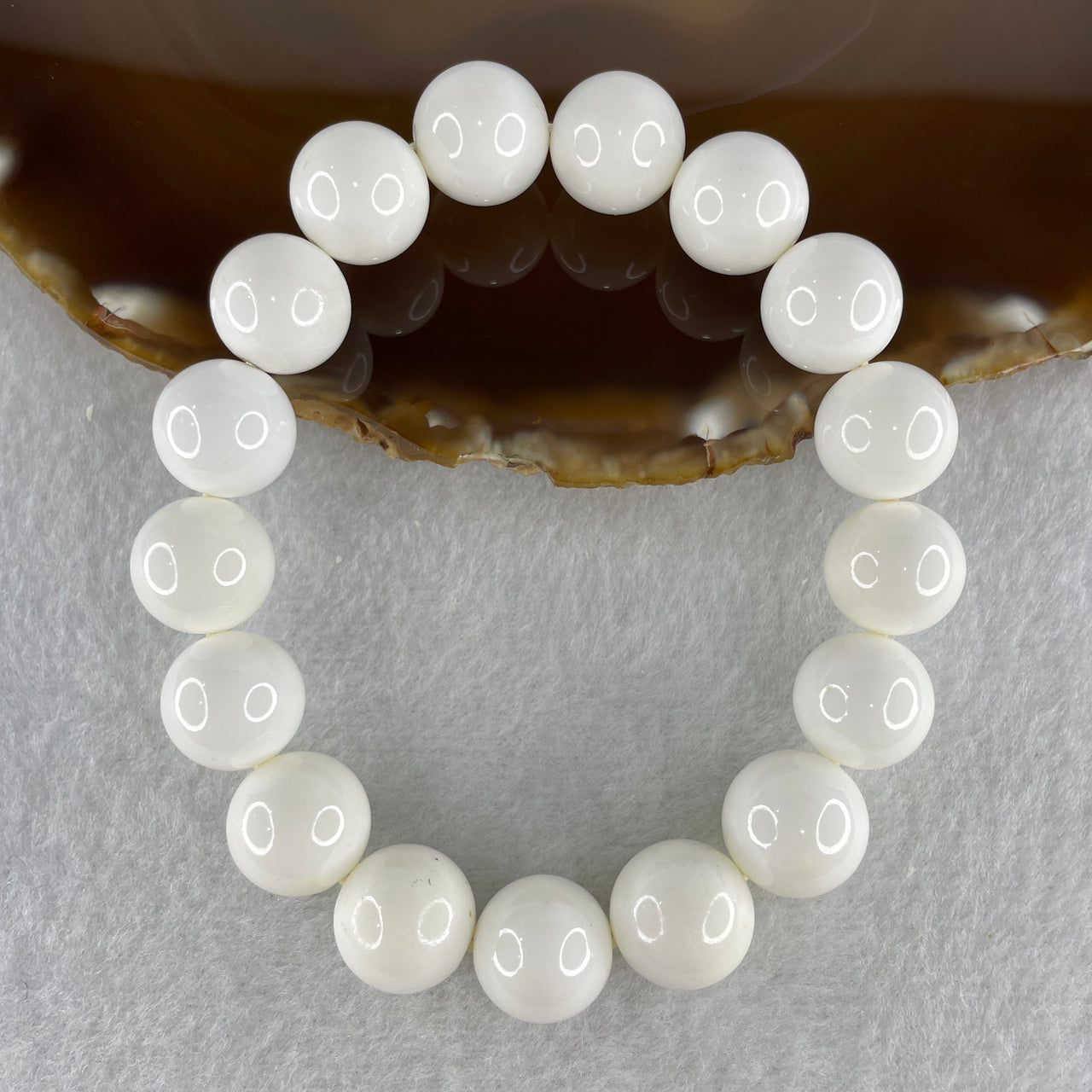Natural Tridacna Sea Shell Beads Bracelet 52.99g 17cm 12.9mm 17 Beads