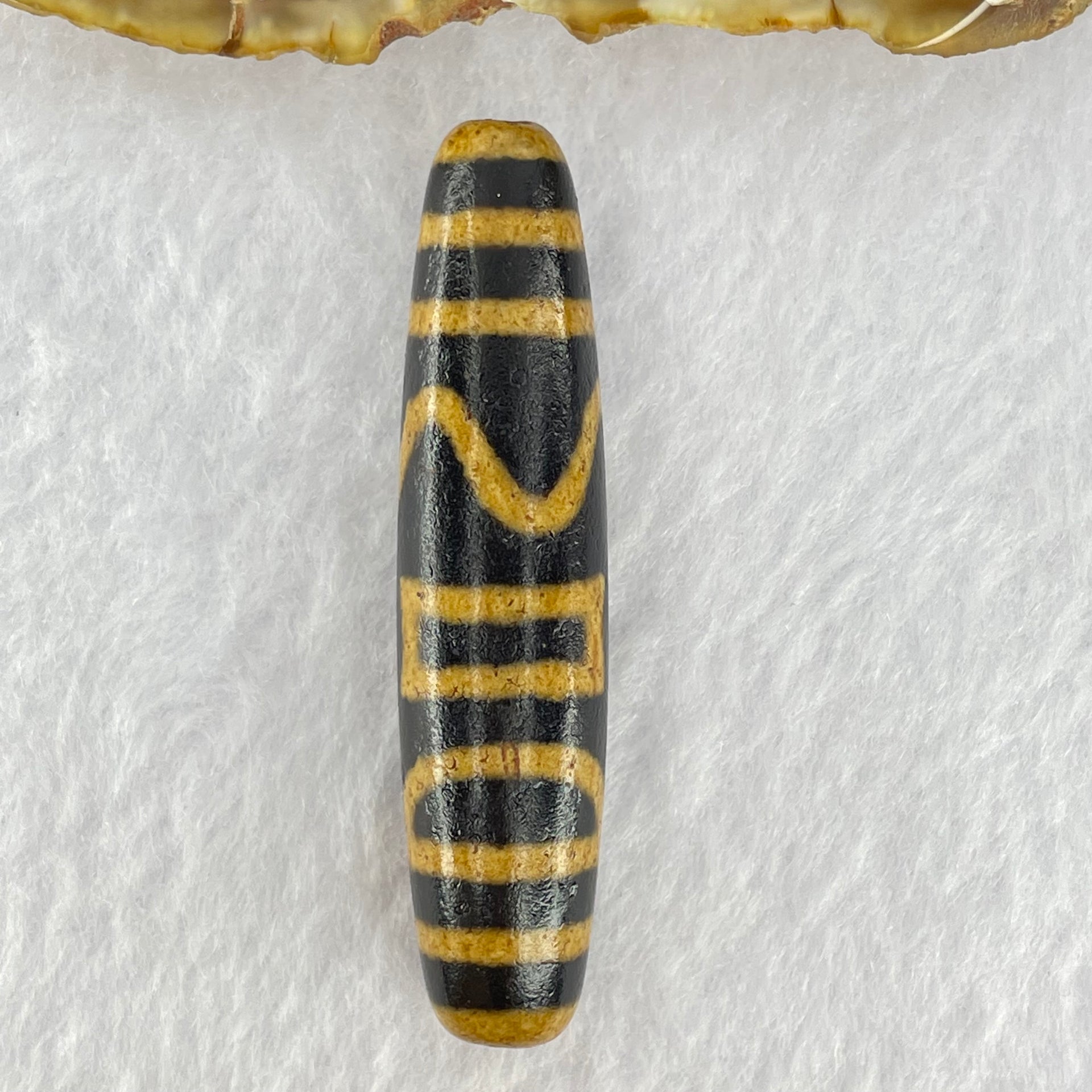 Natural Powerful Tibetan Agate 1 Eye Sky Door Long Dzi Bead Heavenly Master (Tian Zhu) 一眼天诛 15.00g 57.4 by 13.1mm - Huangs Jadeite and Jewelry Pte Ltd