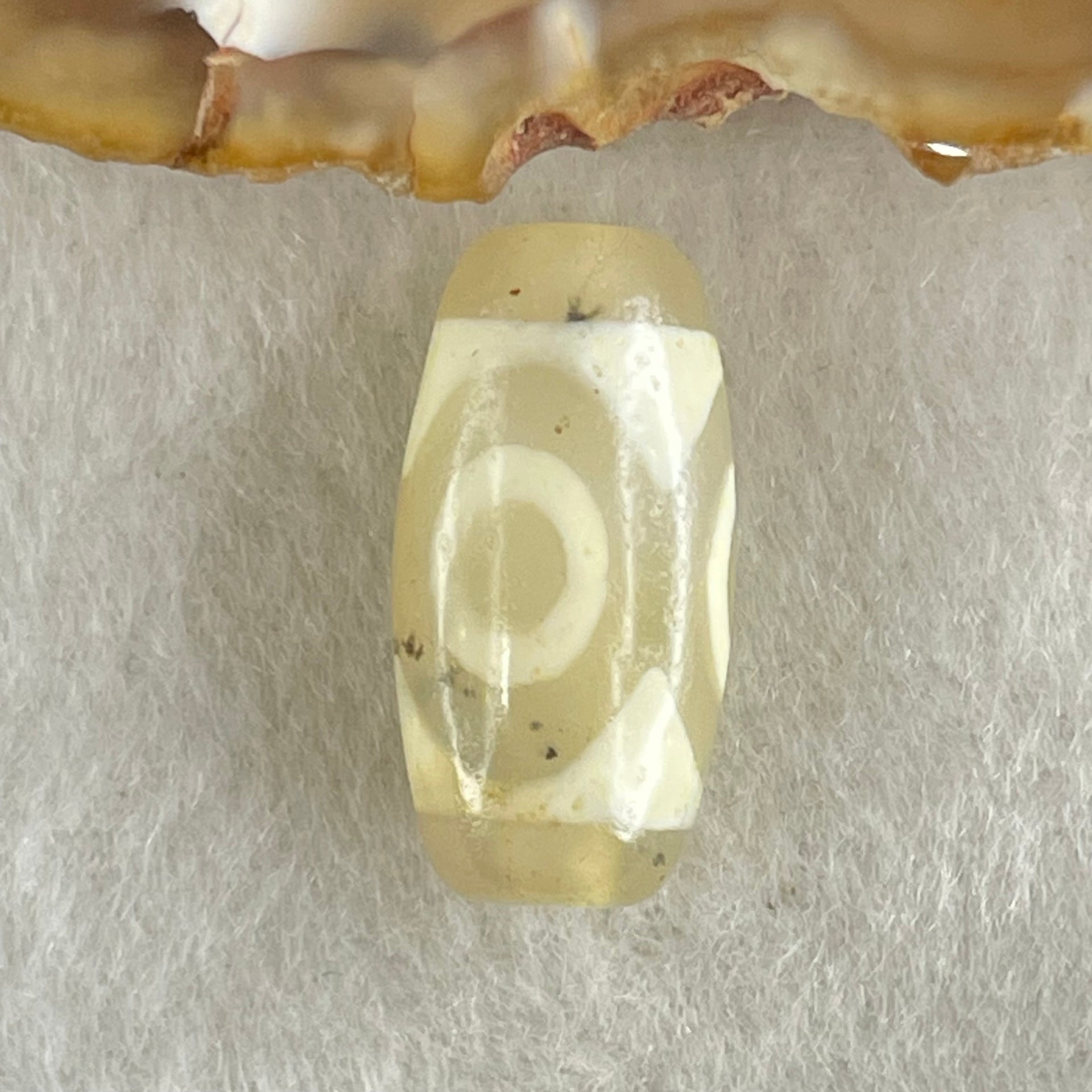 Natural Powerful Tibetan Old Oily Agate 3 Eyes Dzi Bead Heavenly Master (Tian Zhu) 三眼天诛 2.99g 20.0 by 10.1mm - Huangs Jadeite and Jewelry Pte Ltd