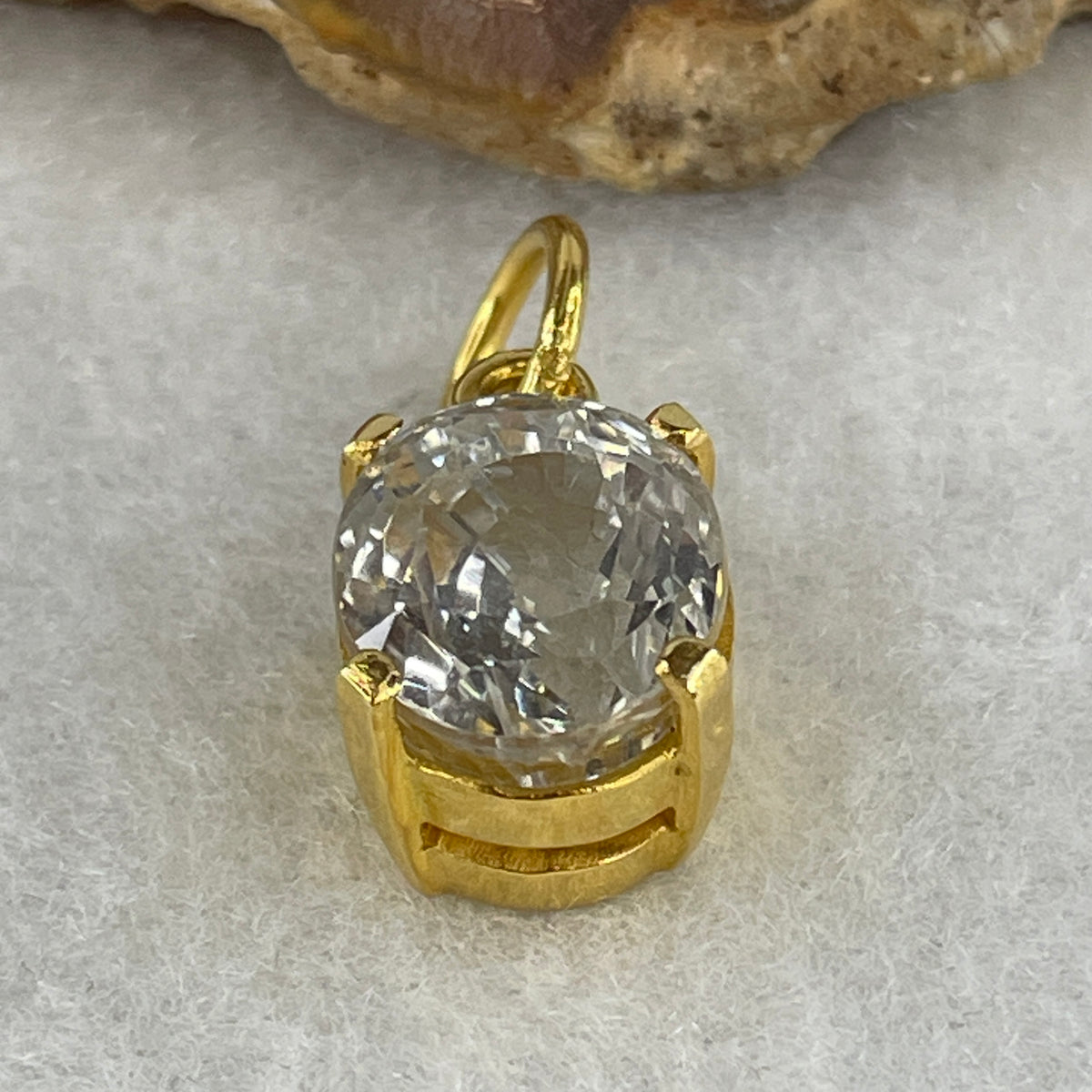 NGI Certified Unheated Natural White Sapphire (Corundum) Oval Brilliant Step Cut Pendant in 22K Yellow Gold Setting 10.5ct Total 5.78g 13.12 by 10.51 by 8.99mm