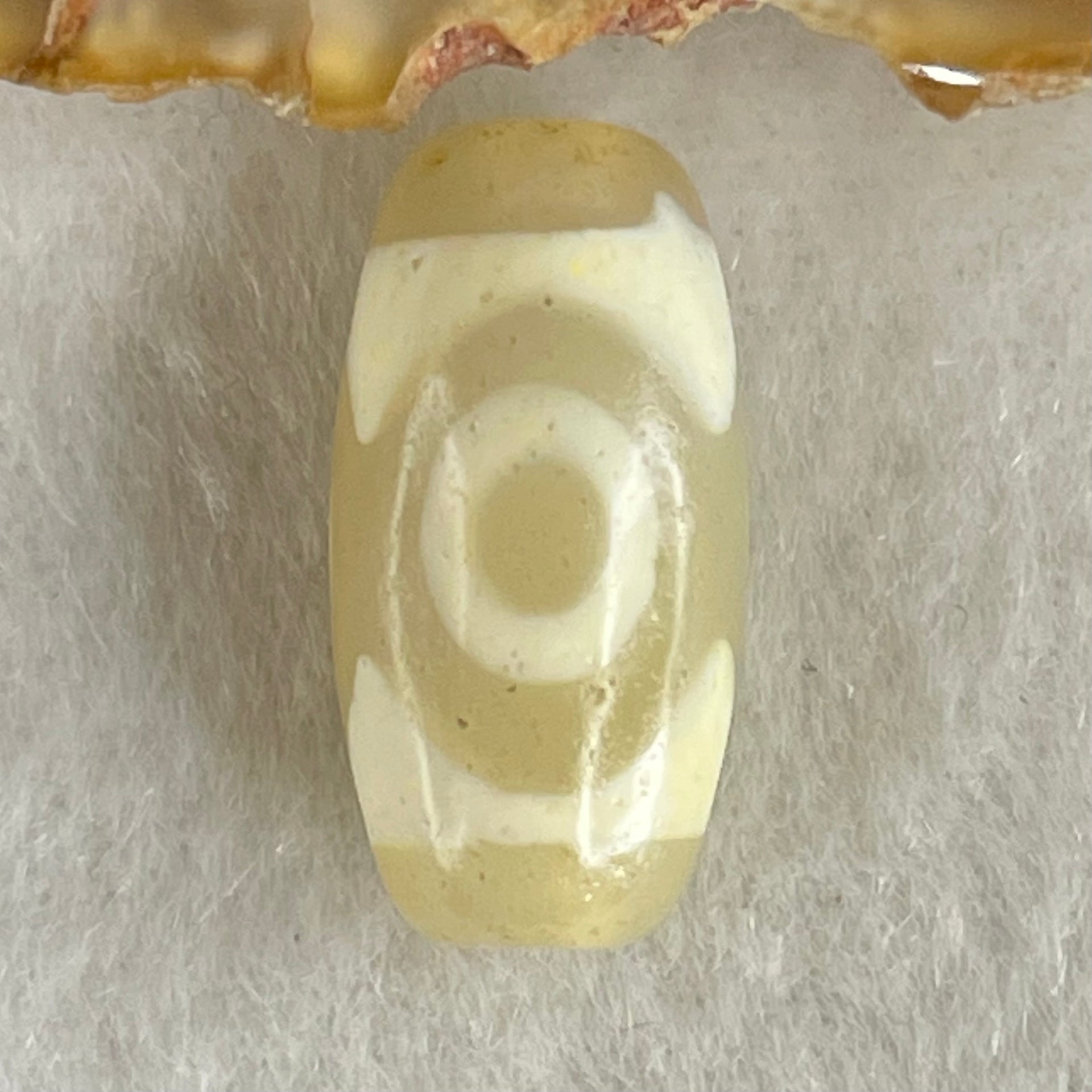 Natural Powerful Tibetan Old Oily Agate 3 Eyes Dzi Bead Heavenly Master (Tian Zhu) 三眼天诛 2.95g 20.1 by 10.2mm - Huangs Jadeite and Jewelry Pte Ltd