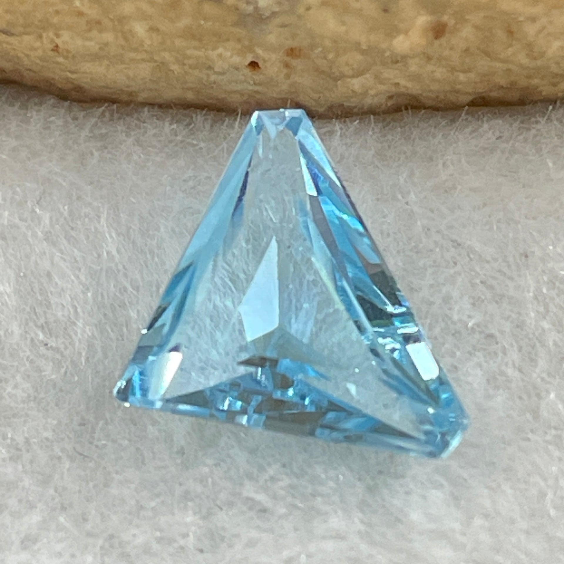 Natural Sky Blue Topaz Trillion Shape 10.16ct 12.9 by 9.3 by 4.3mm - Huangs Jadeite and Jewelry Pte Ltd