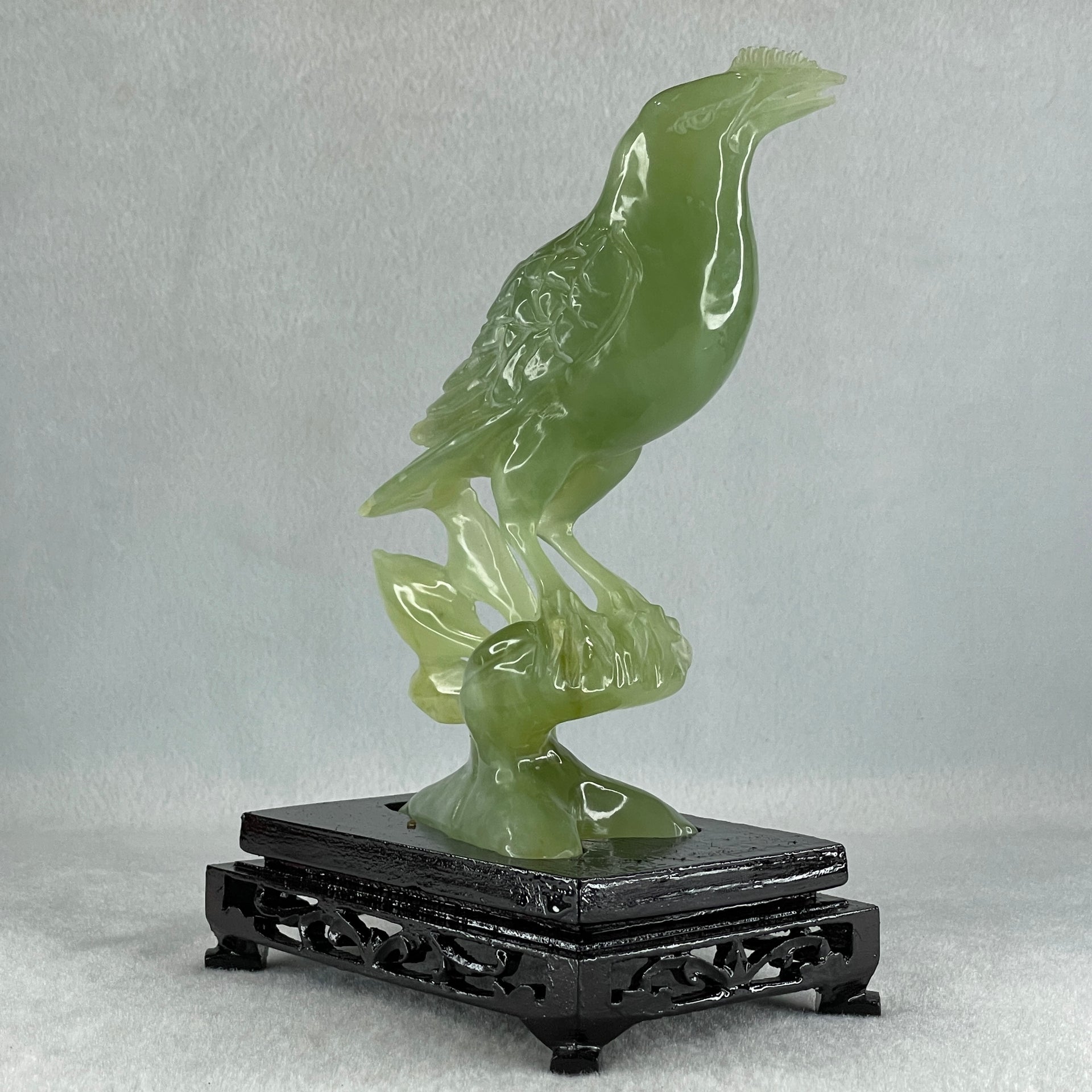 Natural Green Serpentine Javan Mynah Birds on Tree with Wooden Stand Display 418.9g 120.0 by 176.0 by 75.0mm - Huangs Jadeite and Jewelry Pte Ltd