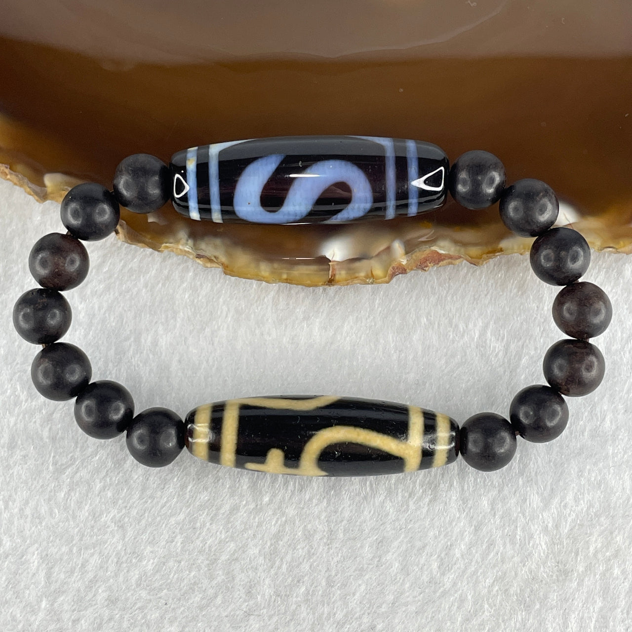 Natural Powerful Tibetan Old Oily Agate 2 Nectar Vessel 38.6 by 12.4mm with Double S Money Hook 37.9 by 11.2mm Dzi Bead Heavenly Master (Tian Zhu) 花蜜容器天珠 with Natural Rosewood Beads Bracelet 21.19g 15cm