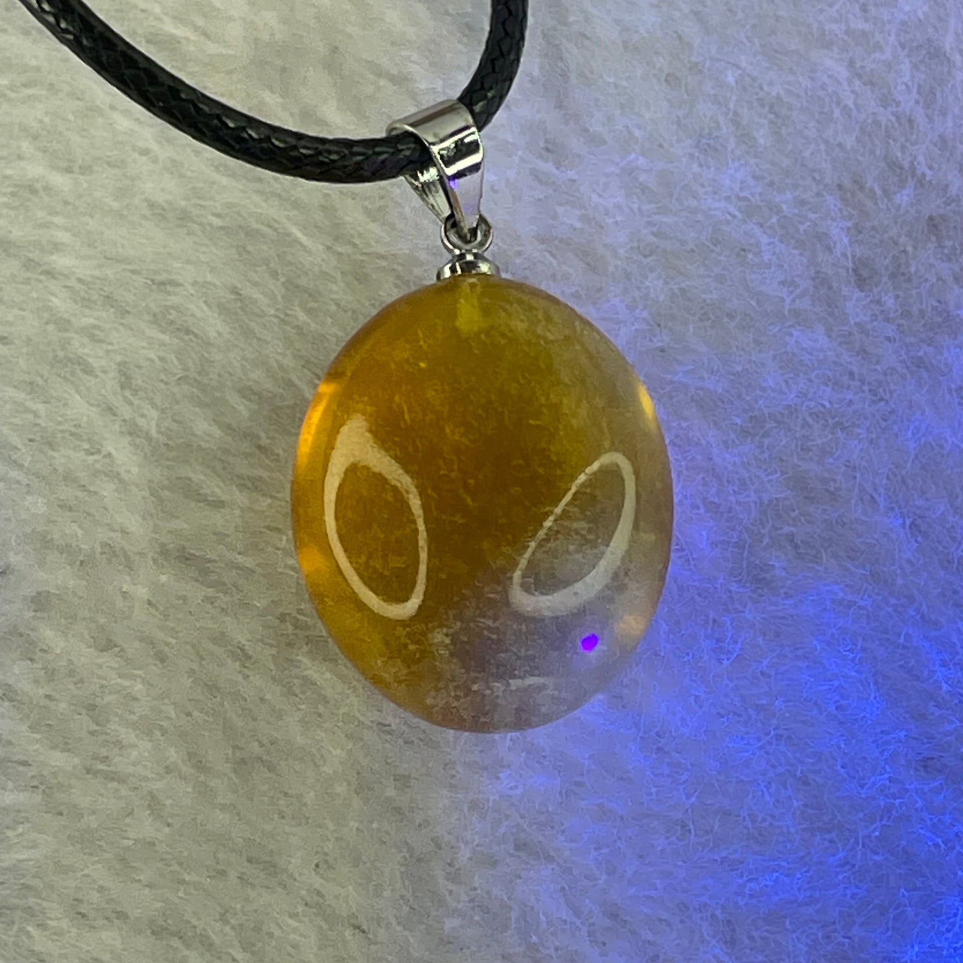 Natural Yellow Amber in String Necklace 3.60g 20.3 by 16.7 by 10.8mm - Huangs Jadeite and Jewelry Pte Ltd