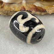 Natural Powerful Tibetan Old Oily Black White Agate Green Tara Dzi Bead Heavenly Master (Tian Zhu) 绿度母天珠 4.56g 17.3 by 13.1mm - Huangs Jadeite and Jewelry Pte Ltd