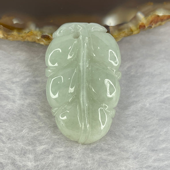 A Light Green Jadeite Leaf for Overnight Success 一夜发财 7.86g 32.6 by 20.8 by 6.1mm - Huangs Jadeite and Jewelry Pte Ltd