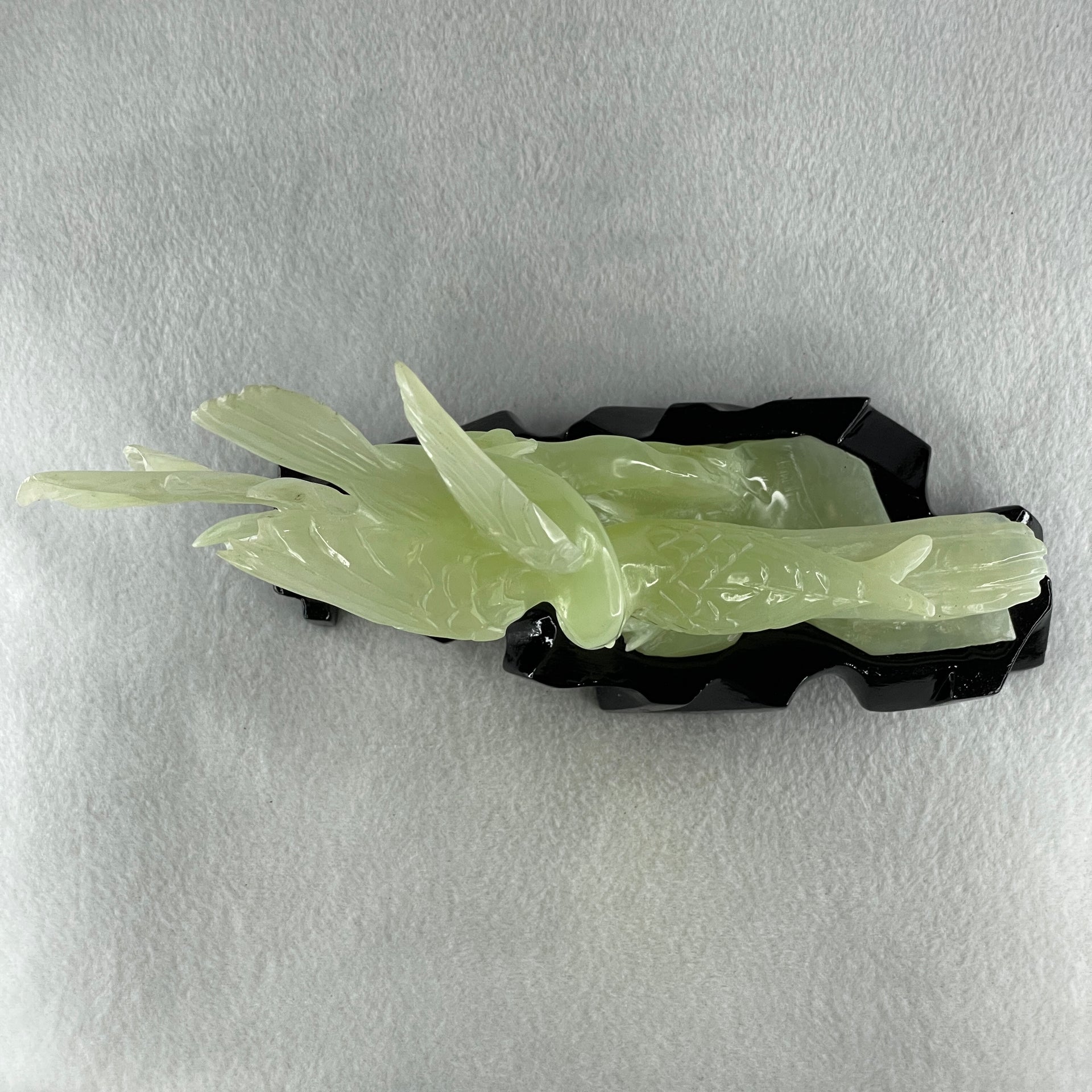 Natural Green Serpentine Twin Magpie Birds on Tree with Wooden Stand Display 453.4g 230.0 by 196.0 by 79.0mm - Huangs Jadeite and Jewelry Pte Ltd