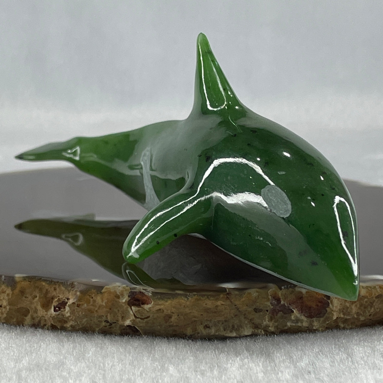 Natural Dark Green Serpentine Killer Whale Display 148.0g 143.5 by 55.0 by 48.5mm - Huangs Jadeite and Jewelry Pte Ltd