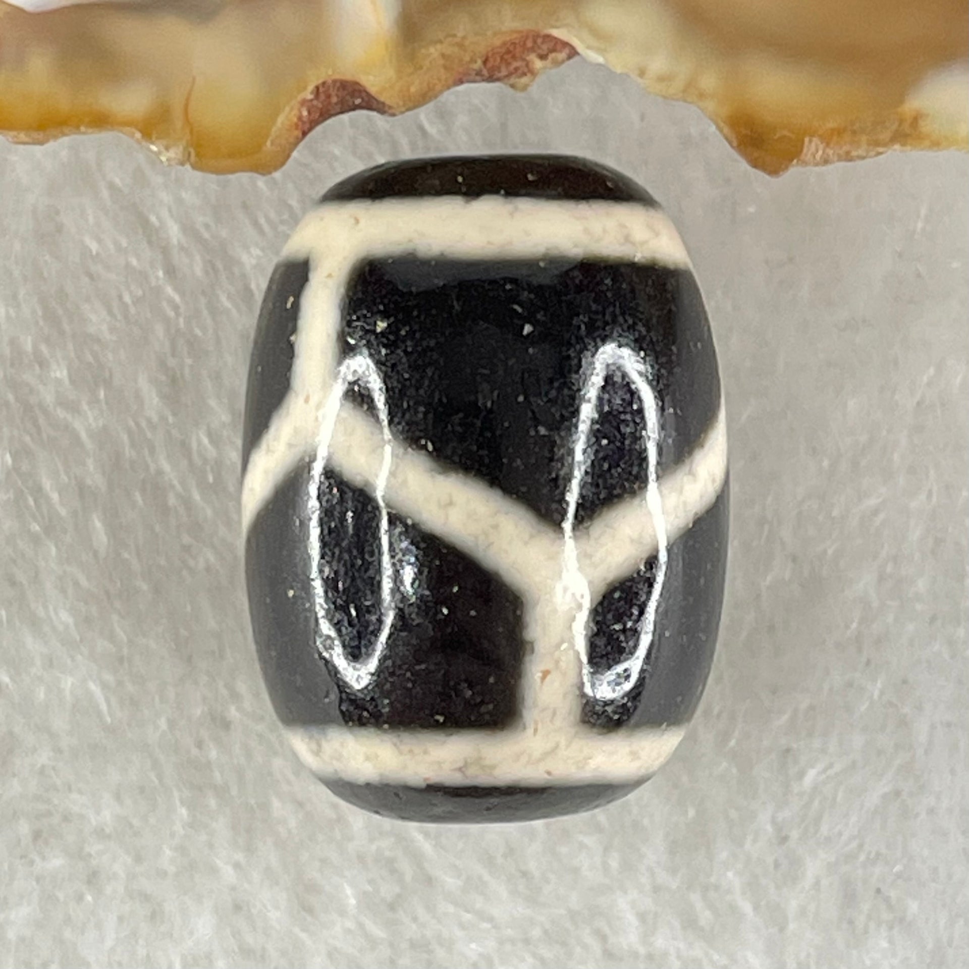 Natural Powerful Tibetan Old Oily Agate Turtle or Tortoise Shell Bead Heavenly Master (Tian Zhu) 龟壳天珠 4.74g 17.7 by 13.1mm - Huangs Jadeite and Jewelry Pte Ltd
