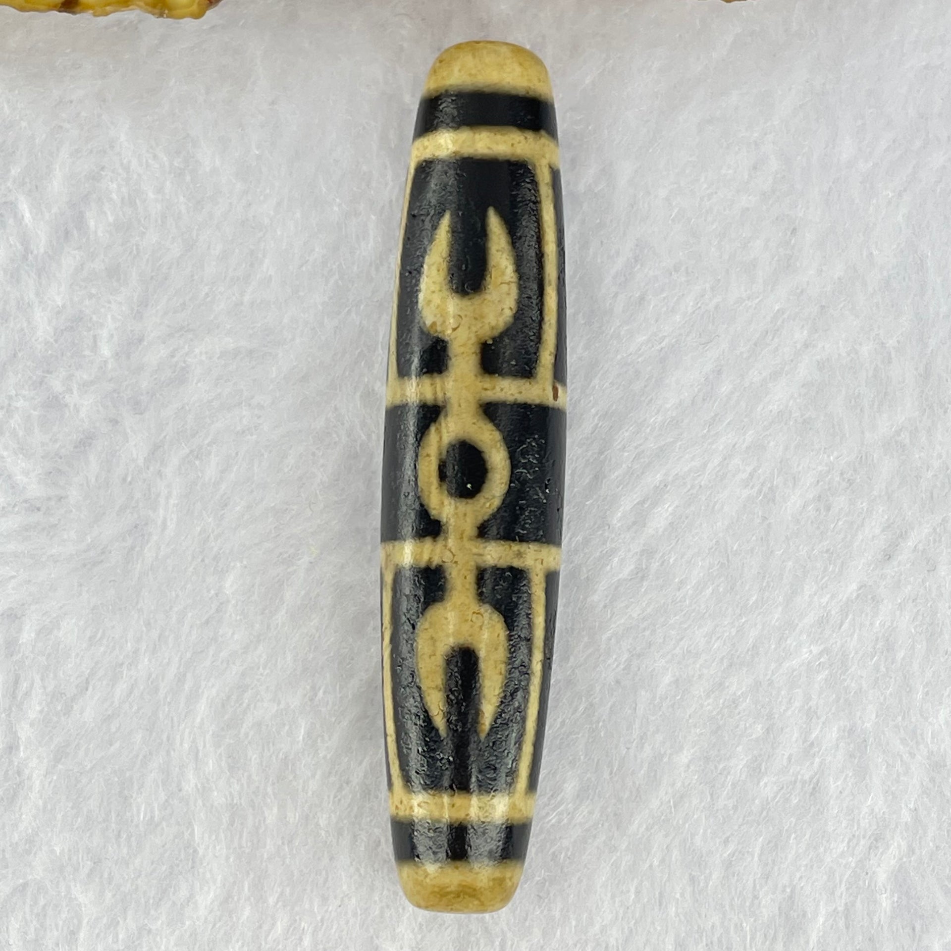 Natural Powerful Tibetan Old Oily Eyed Dharma Vajra Agate Dzi Bead Heavenly Master (Tian Zhu) 二眼金光托天珠 12.34g 57.2 by 11.9mm - Huangs Jadeite and Jewelry Pte Ltd