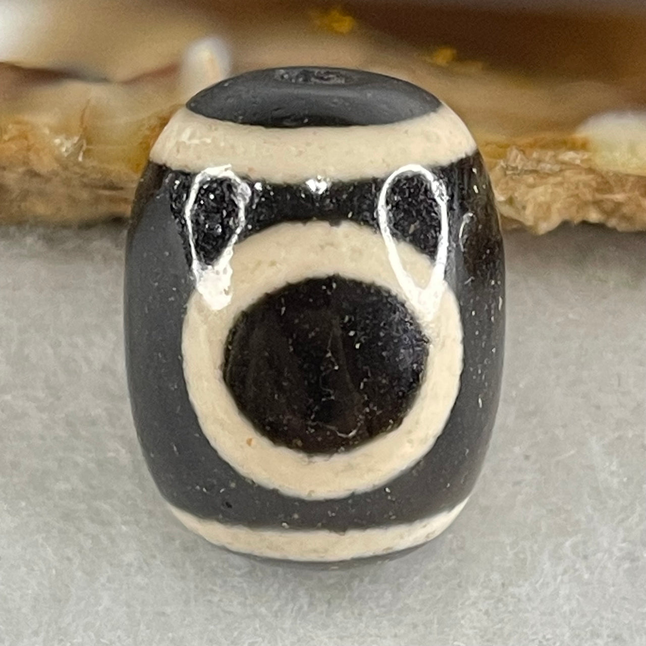 Natural Powerful Tibetan Old Oily Agate 1 Eye With Swastika Dzi Bead (Hotu Dzi) 5.13g 17.8 by 13.5mm - Huangs Jadeite and Jewelry Pte Ltd