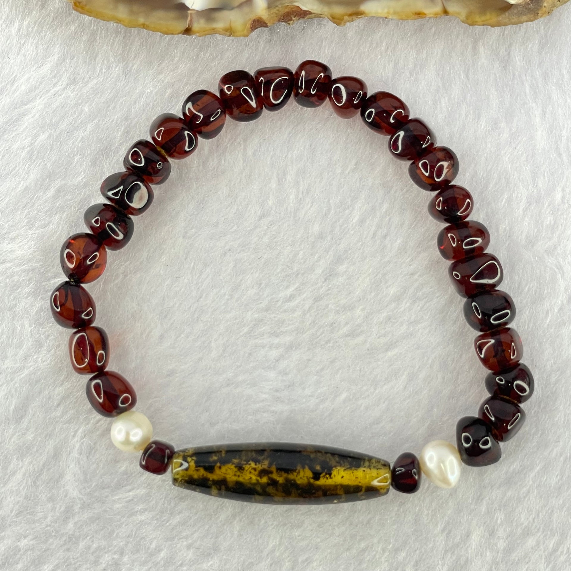 Natural Spirit Grass Amber Beads Bracelet 天然灵草珀手链 5.74g 15cm 30.0 by 8.5 by 1 Bead 7.4 mm 24 Beads - Huangs Jadeite and Jewelry Pte Ltd