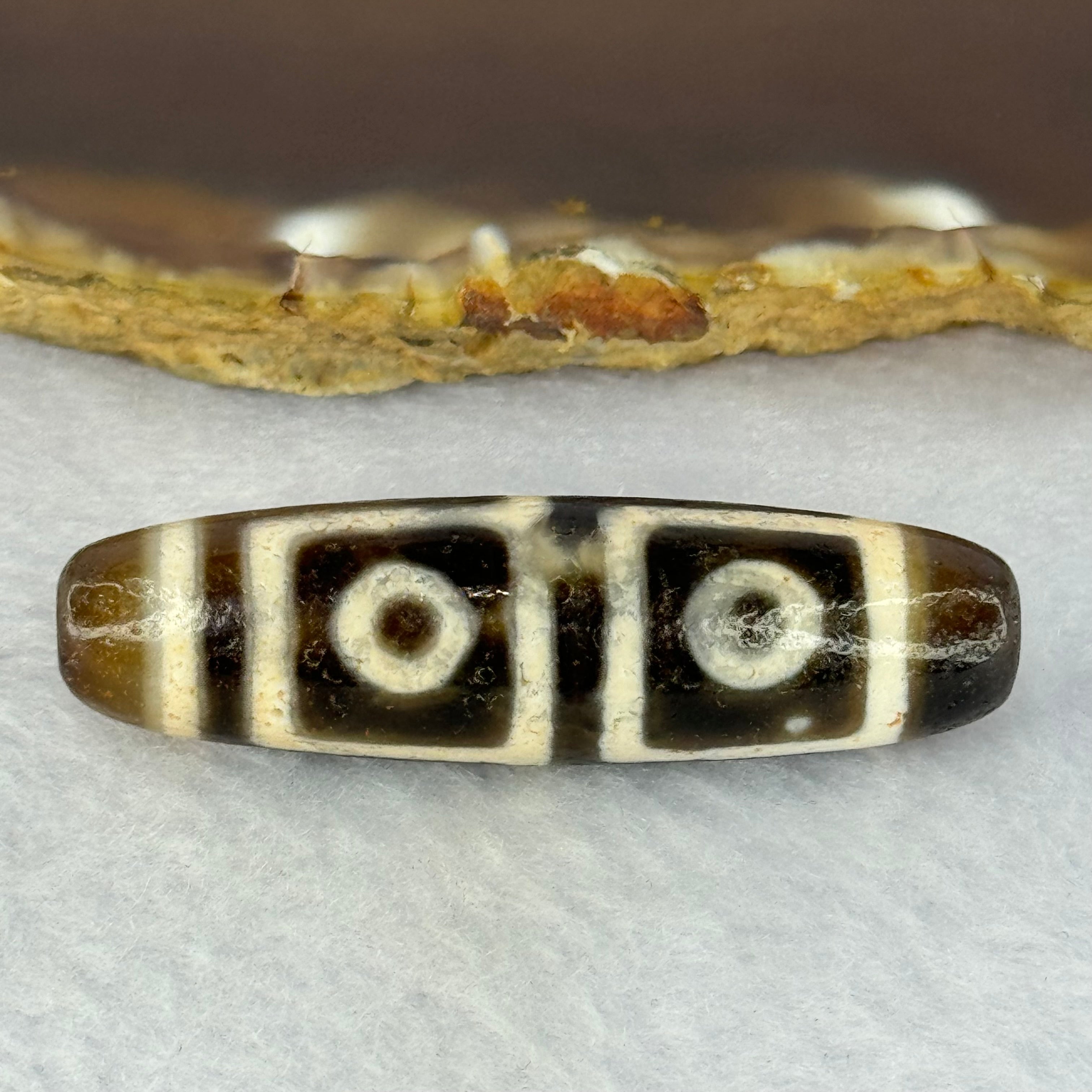 天然强力西藏老油性玛瑙四眼天珠天师（天珠）四眼天诛12.59 克46.9 x