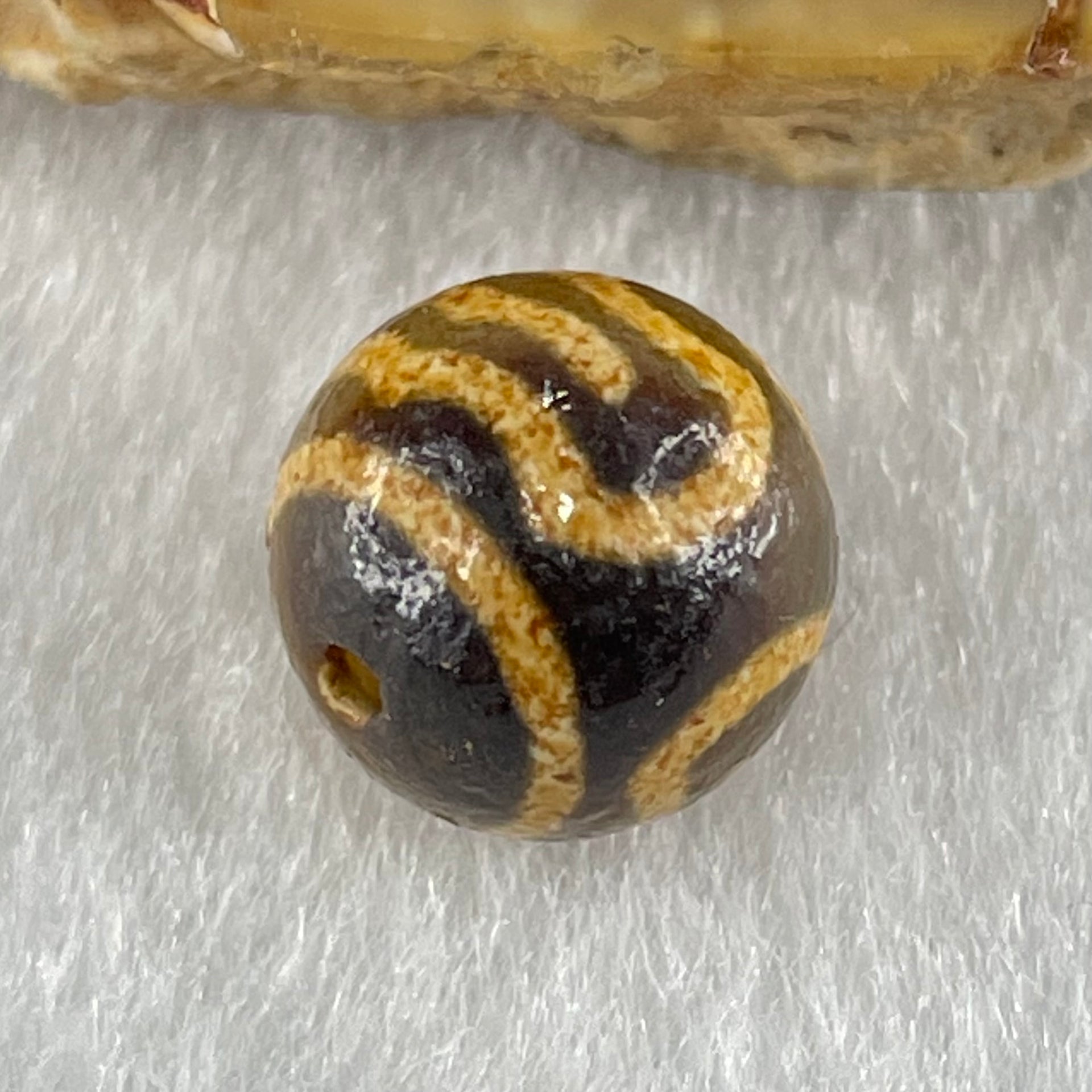 Natural Powerful Tibetan Old Oily Agate Double Garuda Dzi Bead Heavenly Master (Tian Zhu) 1.59g 10.3 by 10.6mm - Huangs Jadeite and Jewelry Pte Ltd
