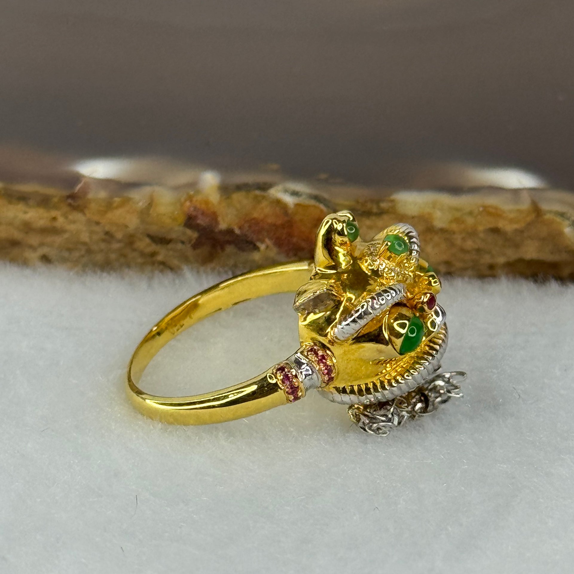 Type A Burmese Full Spicy Green Jade Jadeite 18K Yellow and White Gold customised Moveable Wu Shi Lion Head with Diamonds Ring 6.00g 13.1 by 22.5 by 8.3mm US6.25 HK13.5 Inner Dia 17.0mm - Huangs Jadeite and Jewelry Pte Ltd