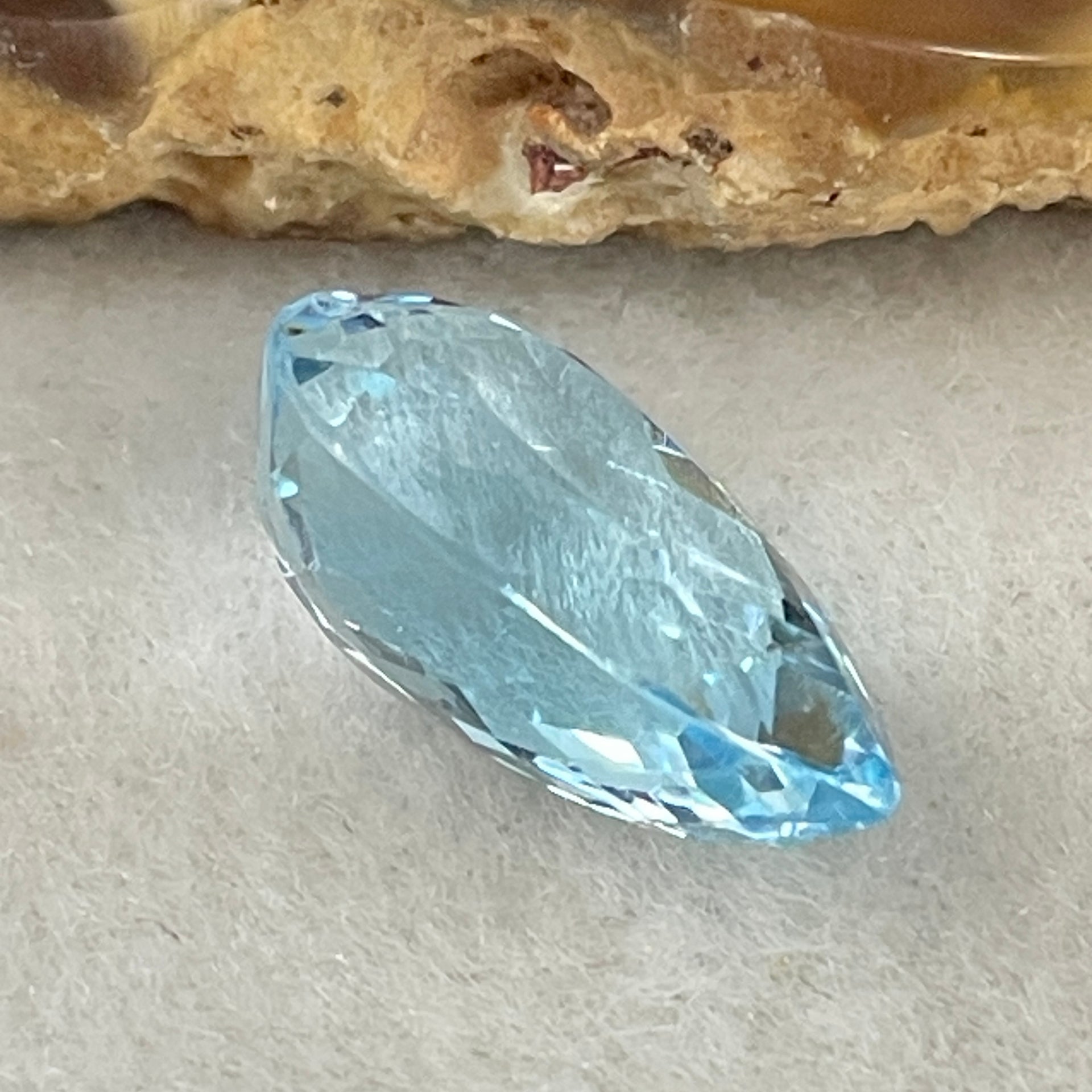 Natural Sky Blue Topaz Teardrop Shape 9.30ct 16.2 by 9.9 by 7.4mm - Huangs Jadeite and Jewelry Pte Ltd