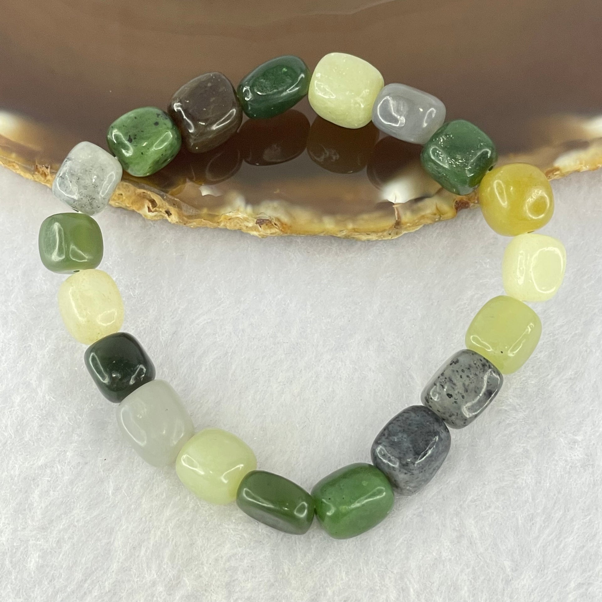 Natural Muti Color Serpentine Beads Bracelet 25.73g 15.5cm 8.5mm 19 Beads - Huangs Jadeite and Jewelry Pte Ltd