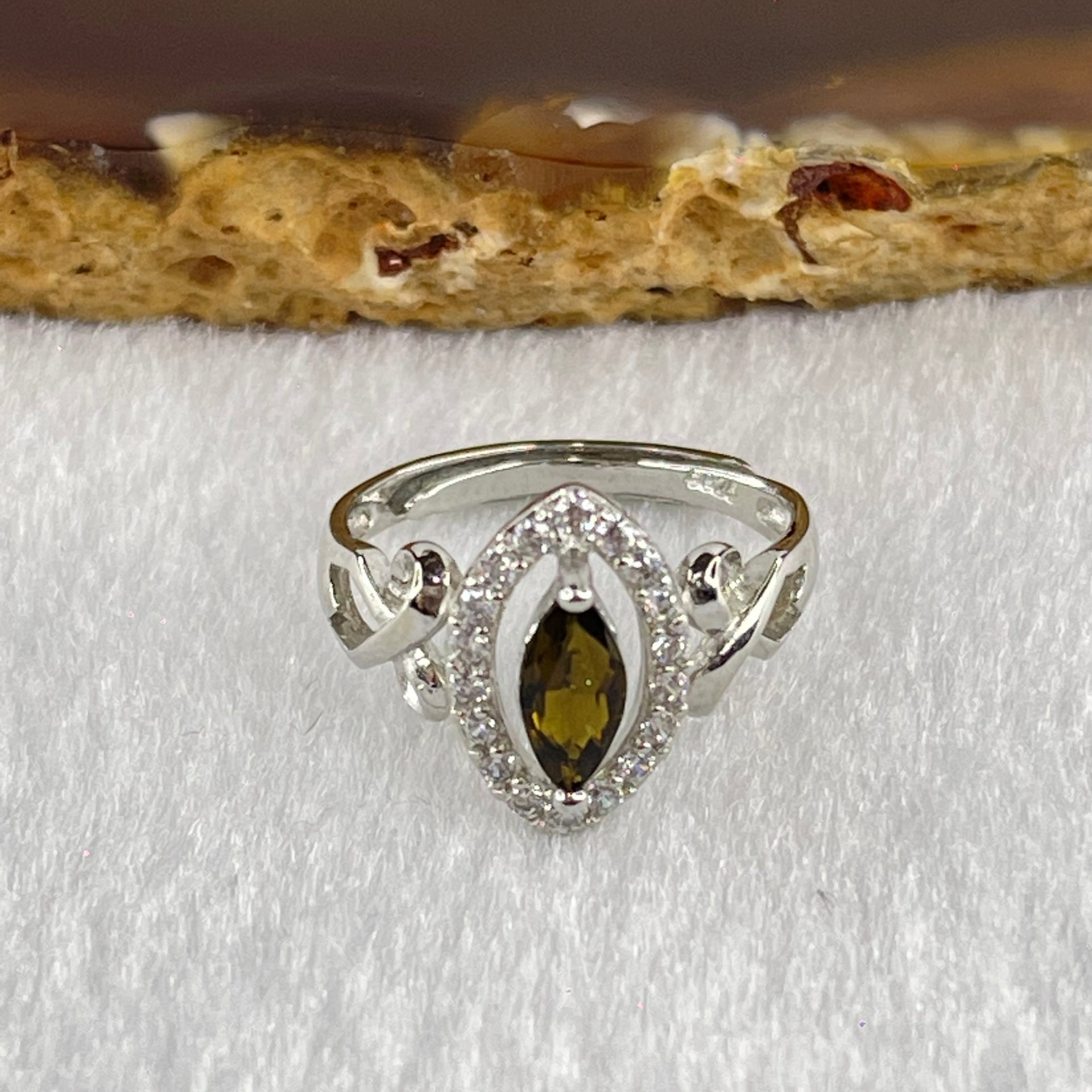 Natural Smoky Quartz with Crystals In S925 Sliver Ring (Adjustable Size) 1.89g 8.6 by 3.7mm - Huangs Jadeite and Jewelry Pte Ltd